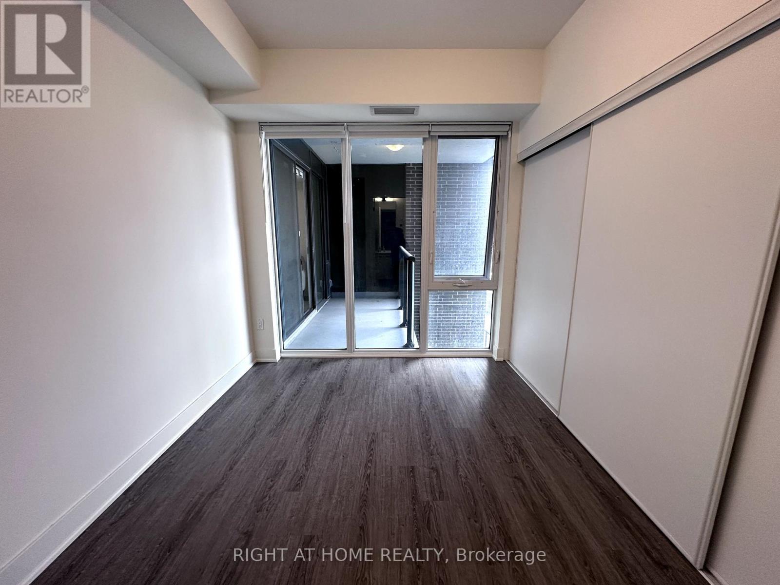422 - 185 Deerfield Road, Newmarket, Ontario  L3Y 0G7 - Photo 22 - N12428098