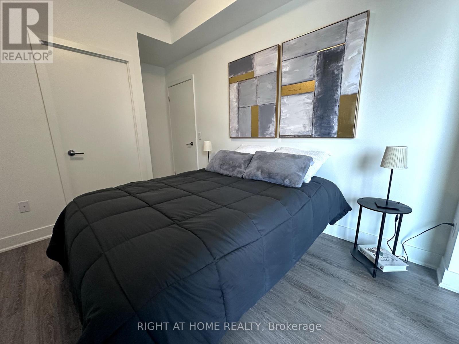 422 - 185 Deerfield Road, Newmarket, Ontario  L3Y 0G7 - Photo 25 - N12428098