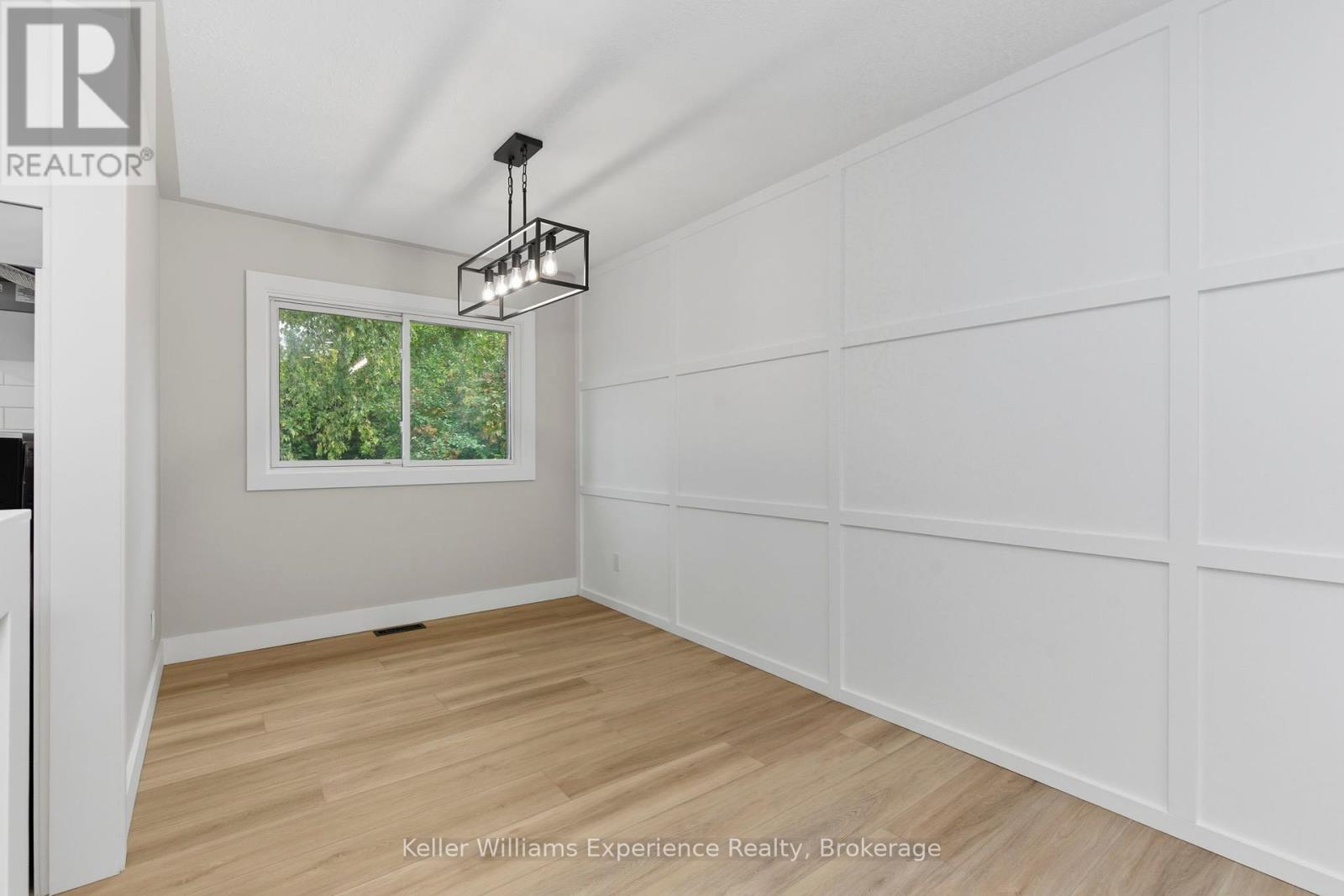 739 Ninth Avenue, Tay, Ontario  L0K 1R0 - Photo 10 - S12428253