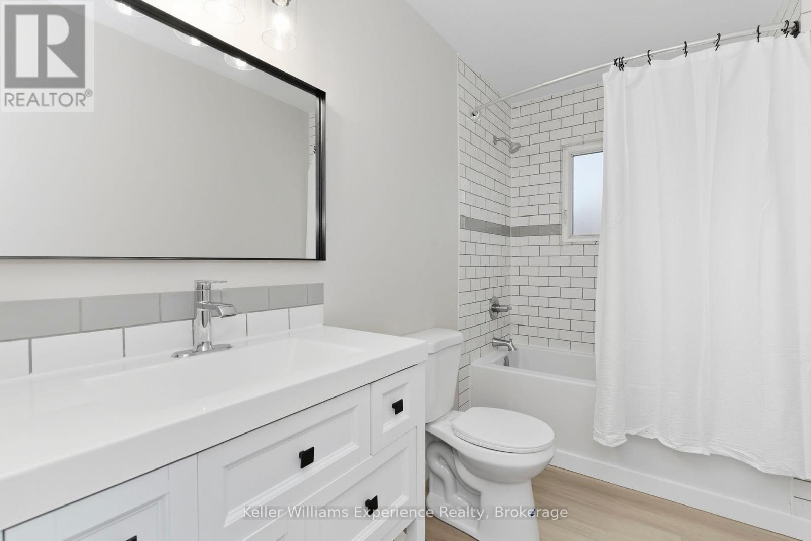 739 Ninth Avenue, Tay, Ontario  L0K 1R0 - Photo 20 - S12428253