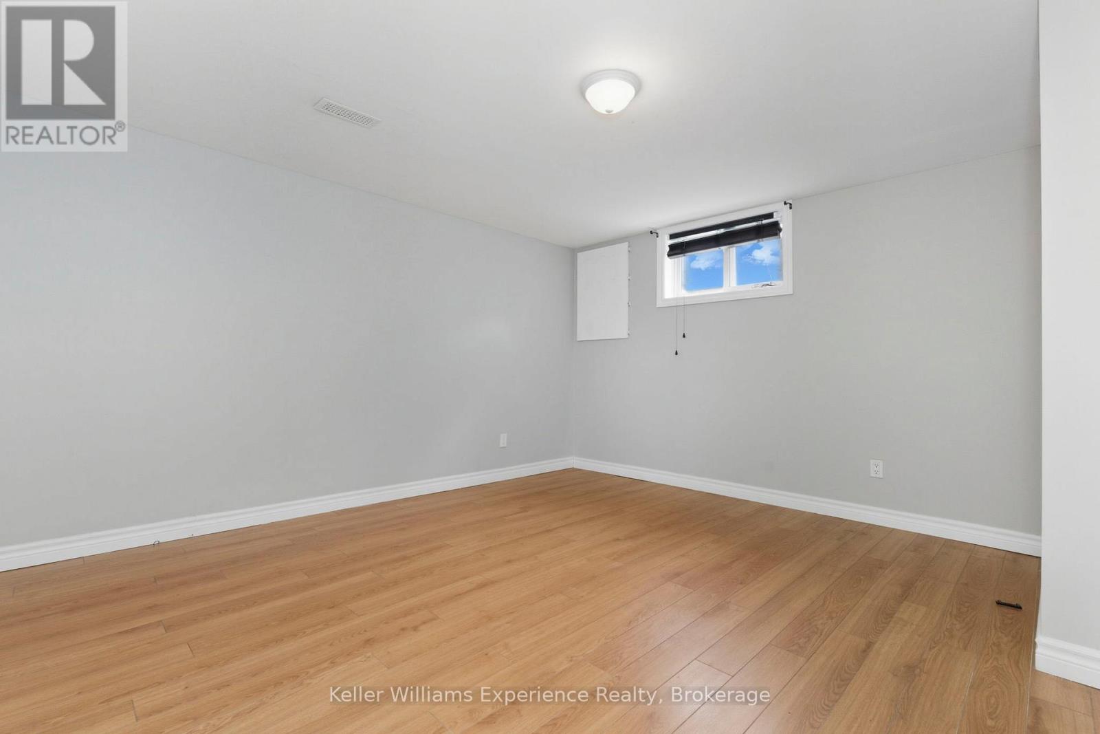 739 Ninth Avenue, Tay, Ontario  L0K 1R0 - Photo 25 - S12428253