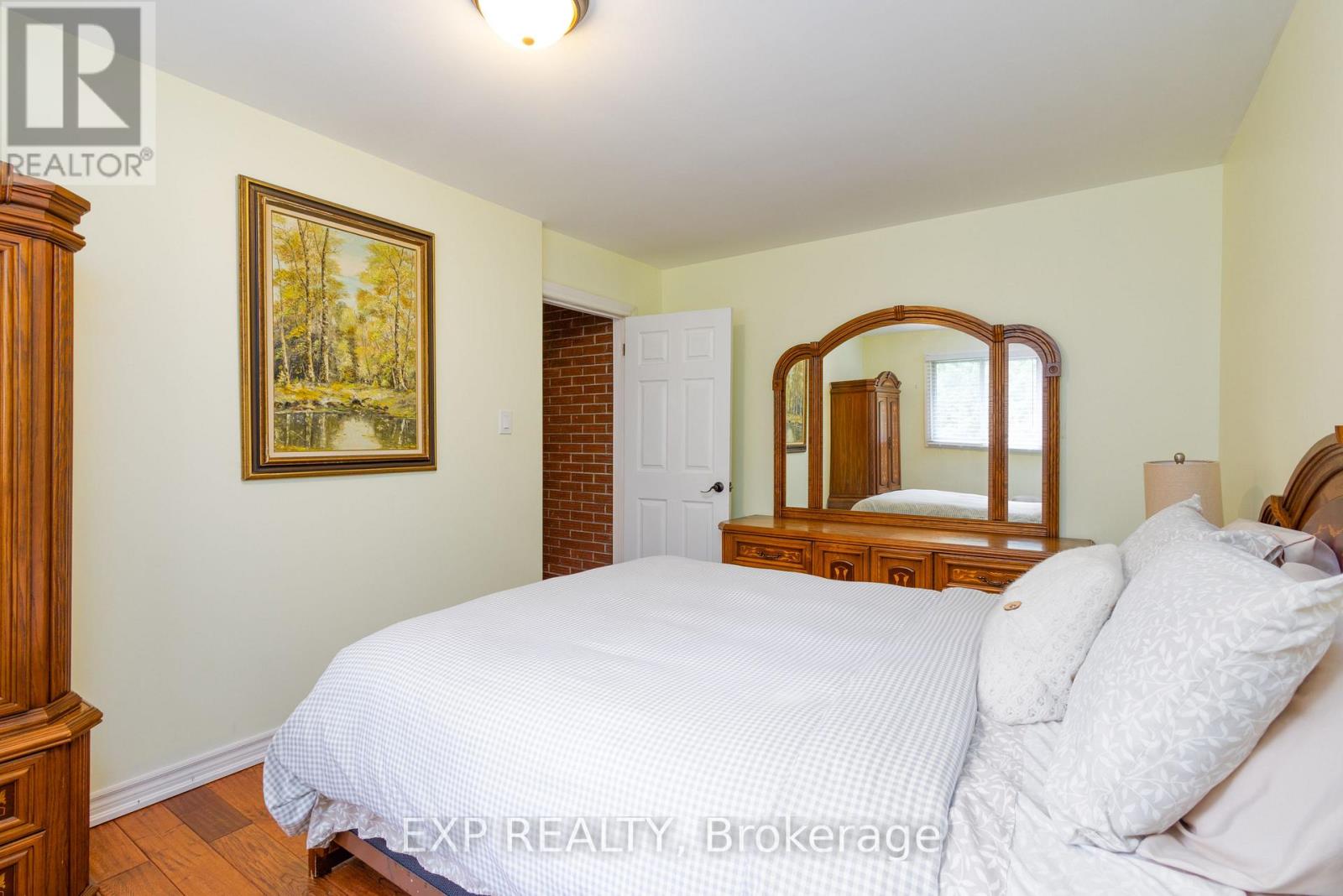 34 Staglir Drive, Tiny, Ontario  L9M 0H2 - Photo 18 - S12428085