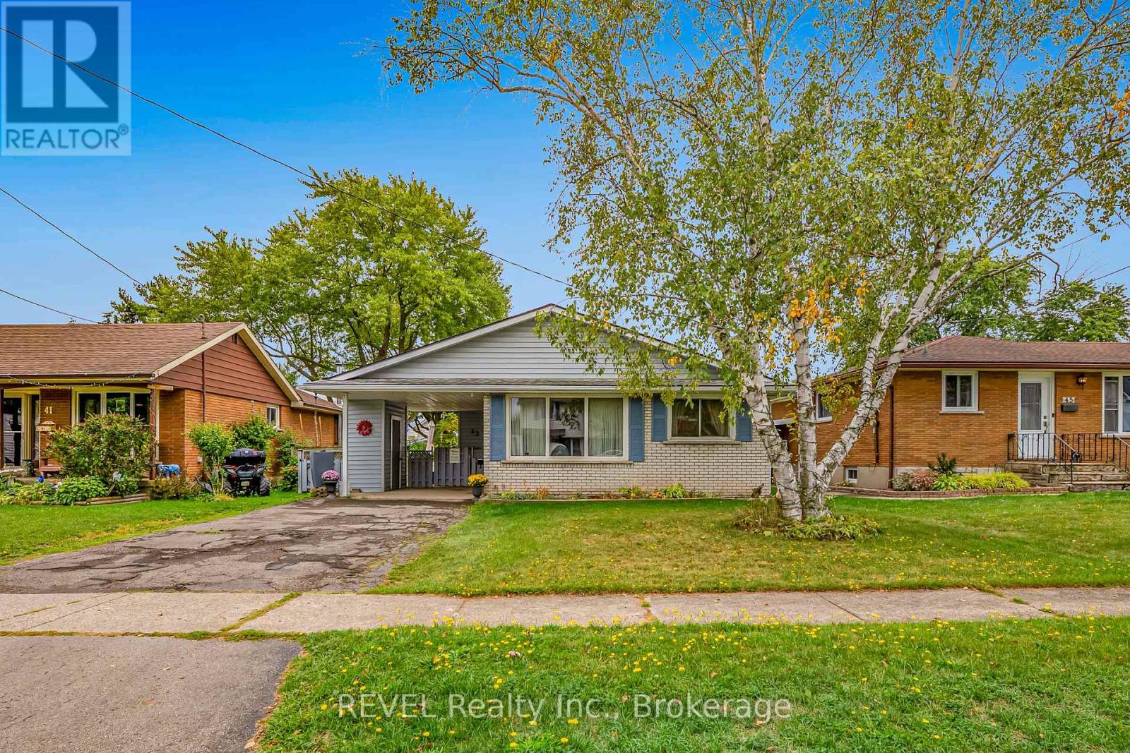 43 BOWDEN STREET, Fort Erie, Ontario