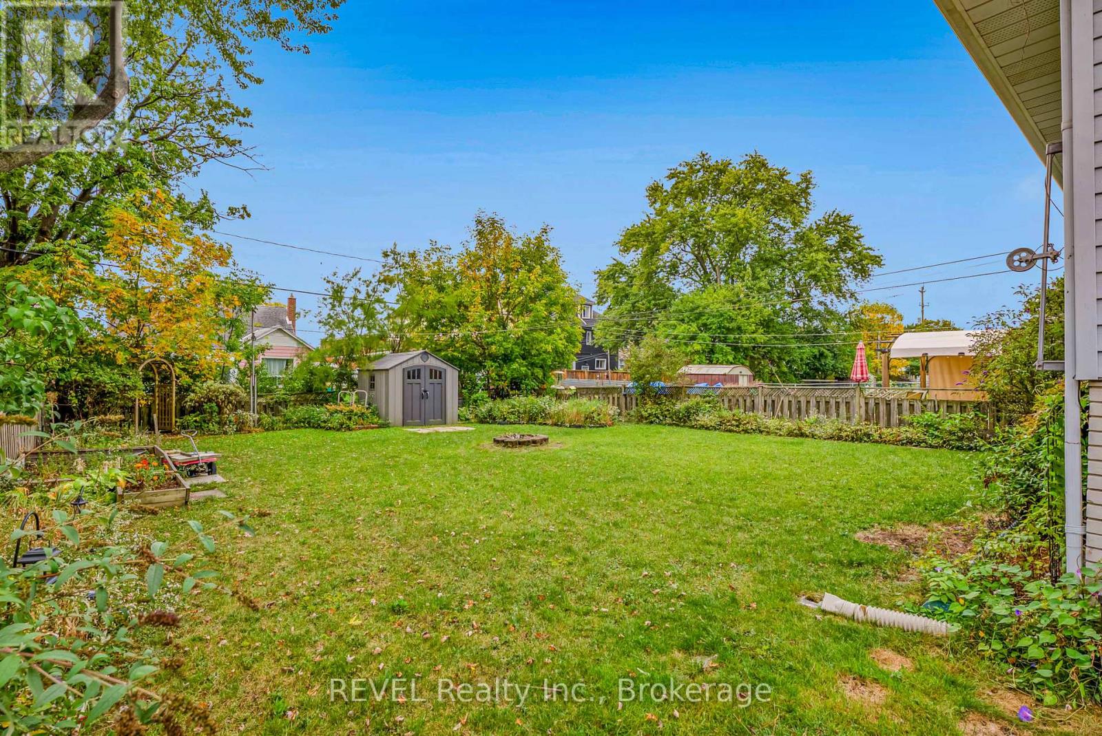 43 Bowden Street, Fort Erie, Ontario  L2A 2P5 - Photo 21 - X12428166