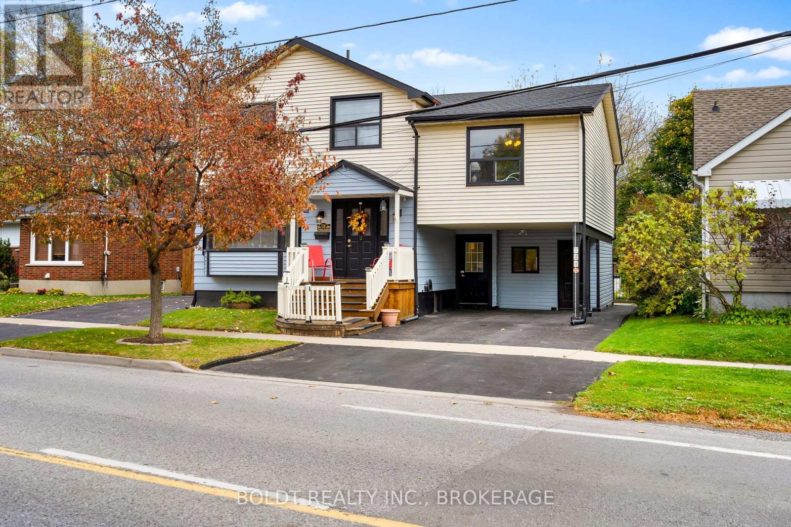 720 Niagara Street, St. Catharines (Bunting/linwell), Ontario  L2M 3R9 - Photo 1 - X12428234