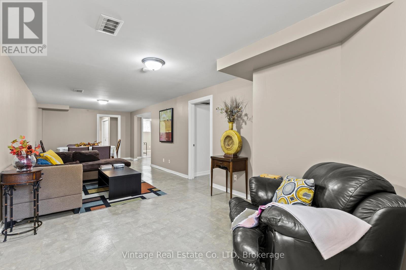 278 Oakcrest Avenue, Welland (West Welland), Ontario  L3C 7K3 - Photo 21 - X12428305