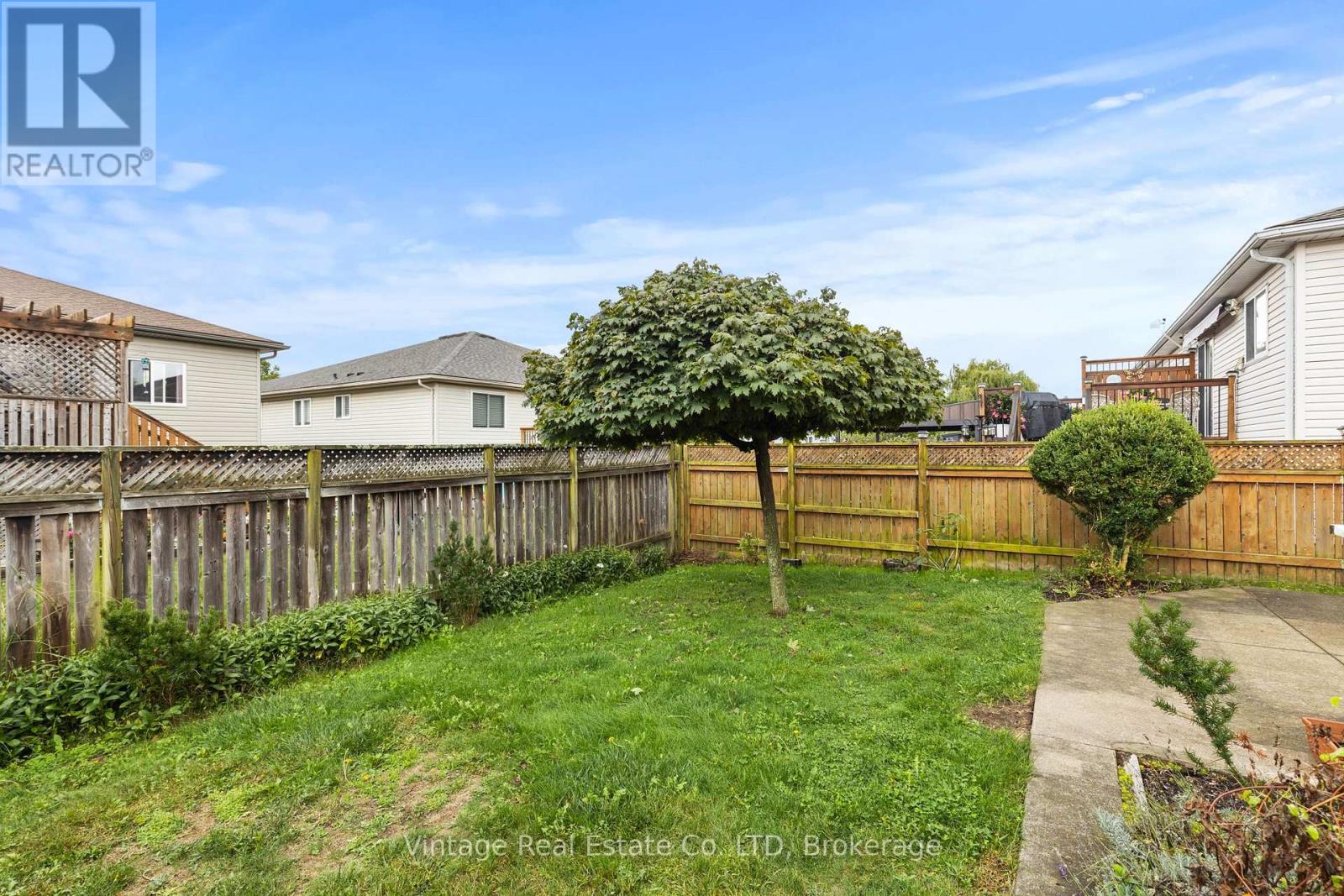 278 Oakcrest Avenue, Welland (West Welland), Ontario  L3C 7K3 - Photo 30 - X12428305