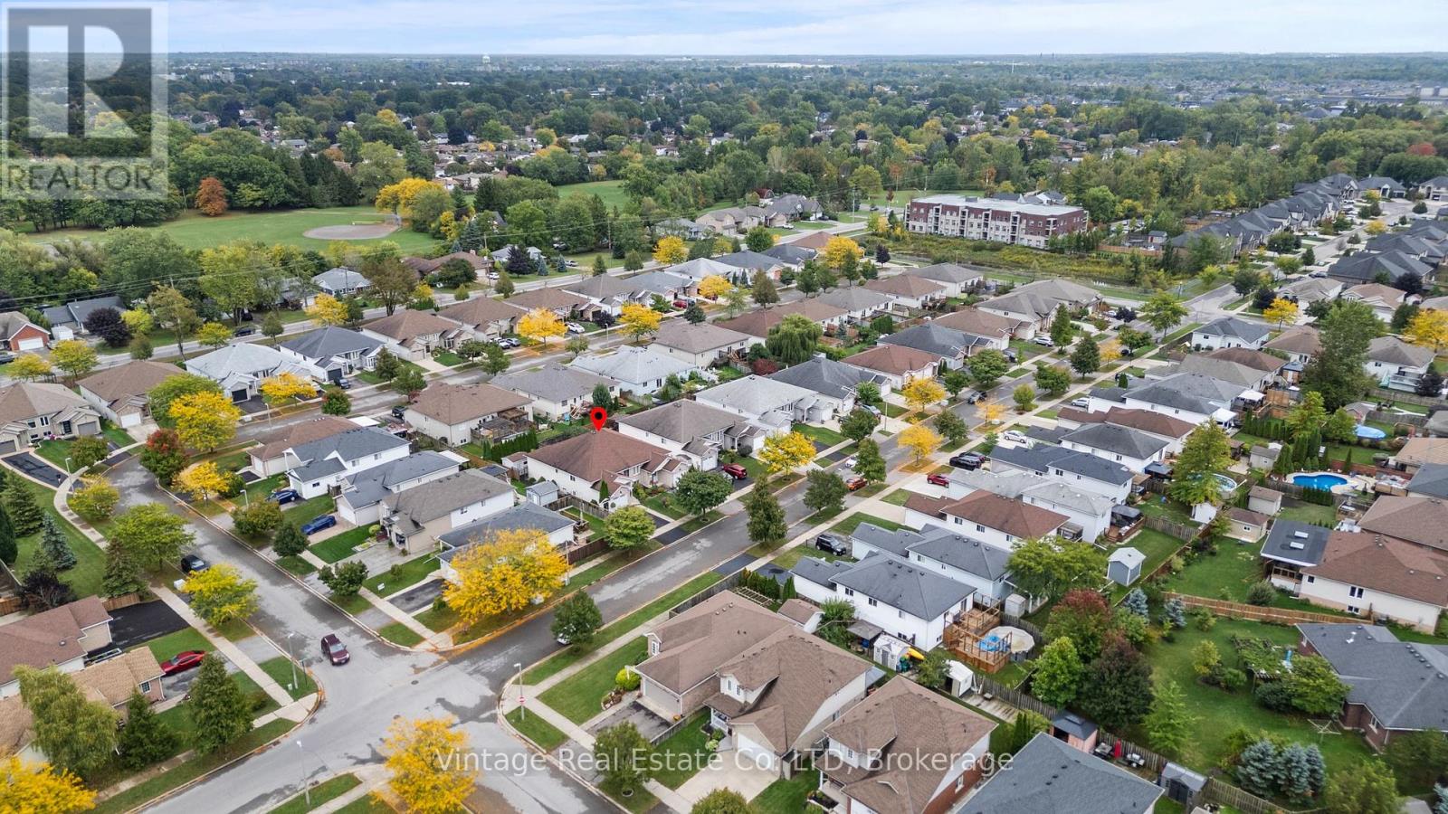 278 Oakcrest Avenue, Welland (West Welland), Ontario  L3C 7K3 - Photo 32 - X12428305