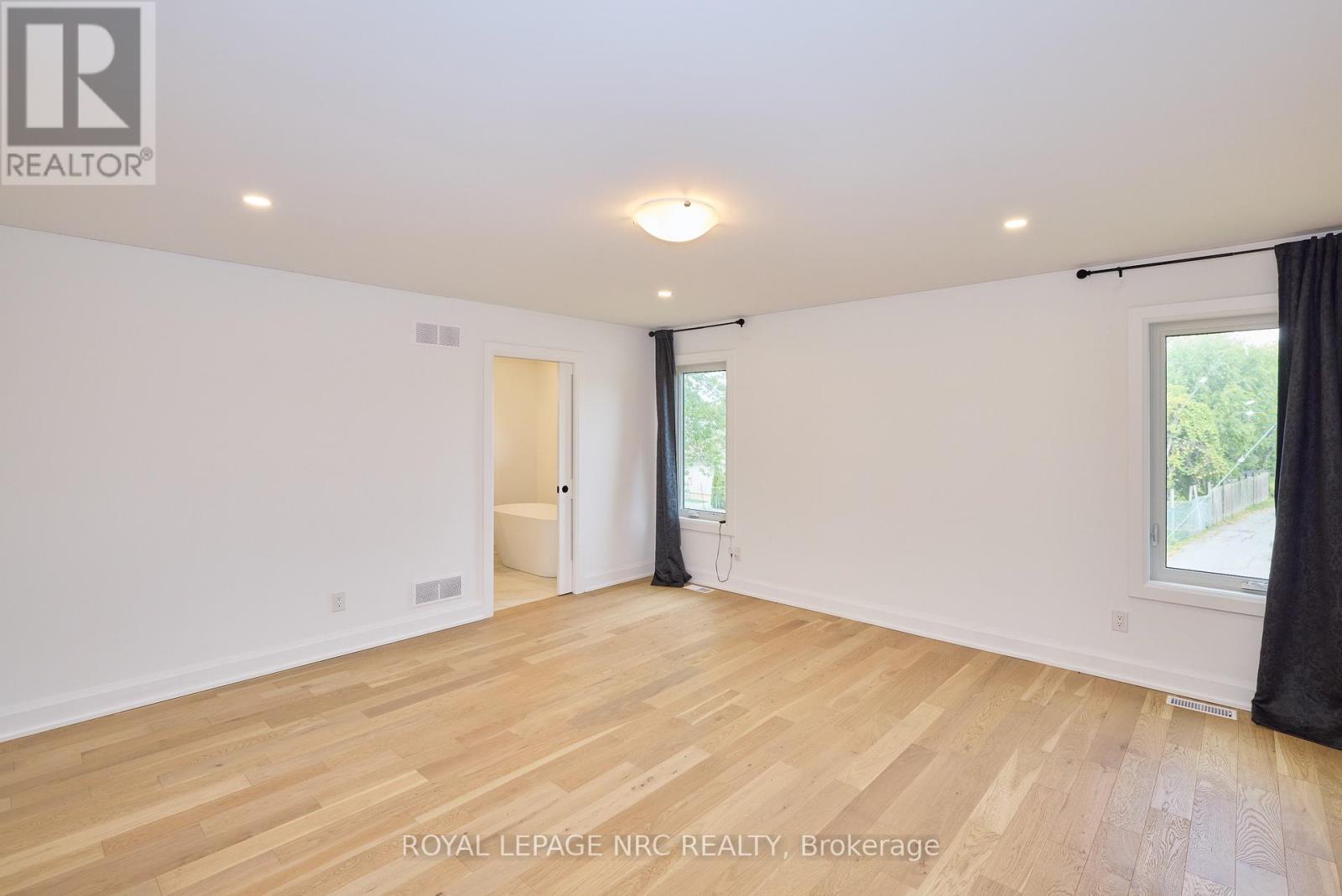 159 Hodgkins Avenue, Thorold, Ontario  L2V 0M6 - Photo 29 - X12428307