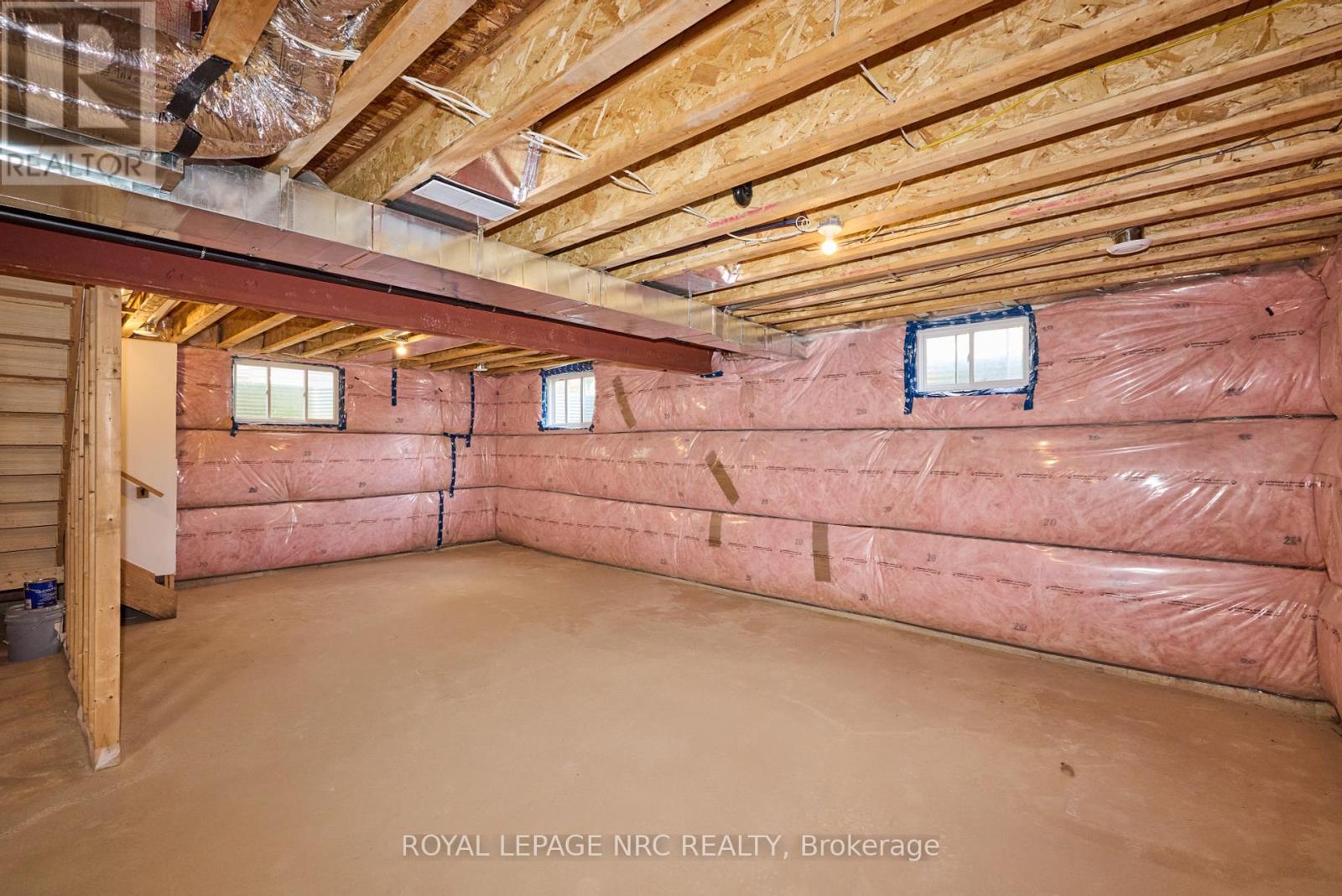 159 Hodgkins Avenue, Thorold, Ontario  L2V 0M6 - Photo 39 - X12428307