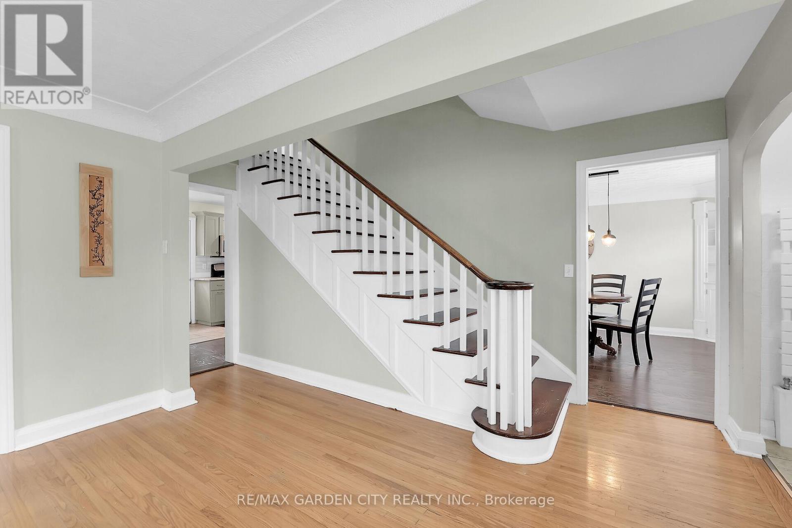 5124 Canborough Road, West Lincoln, Ontario  L0R 2J0 - Photo 18 - X12428326