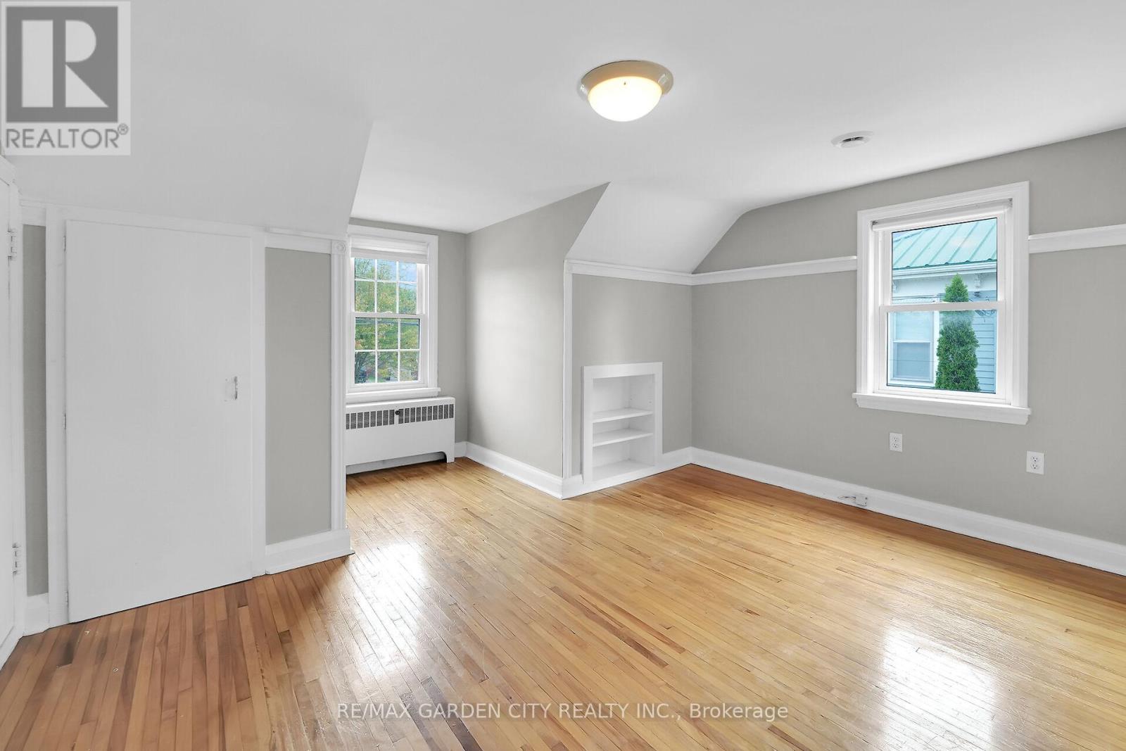 5124 Canborough Road, West Lincoln, Ontario  L0R 2J0 - Photo 24 - X12428326