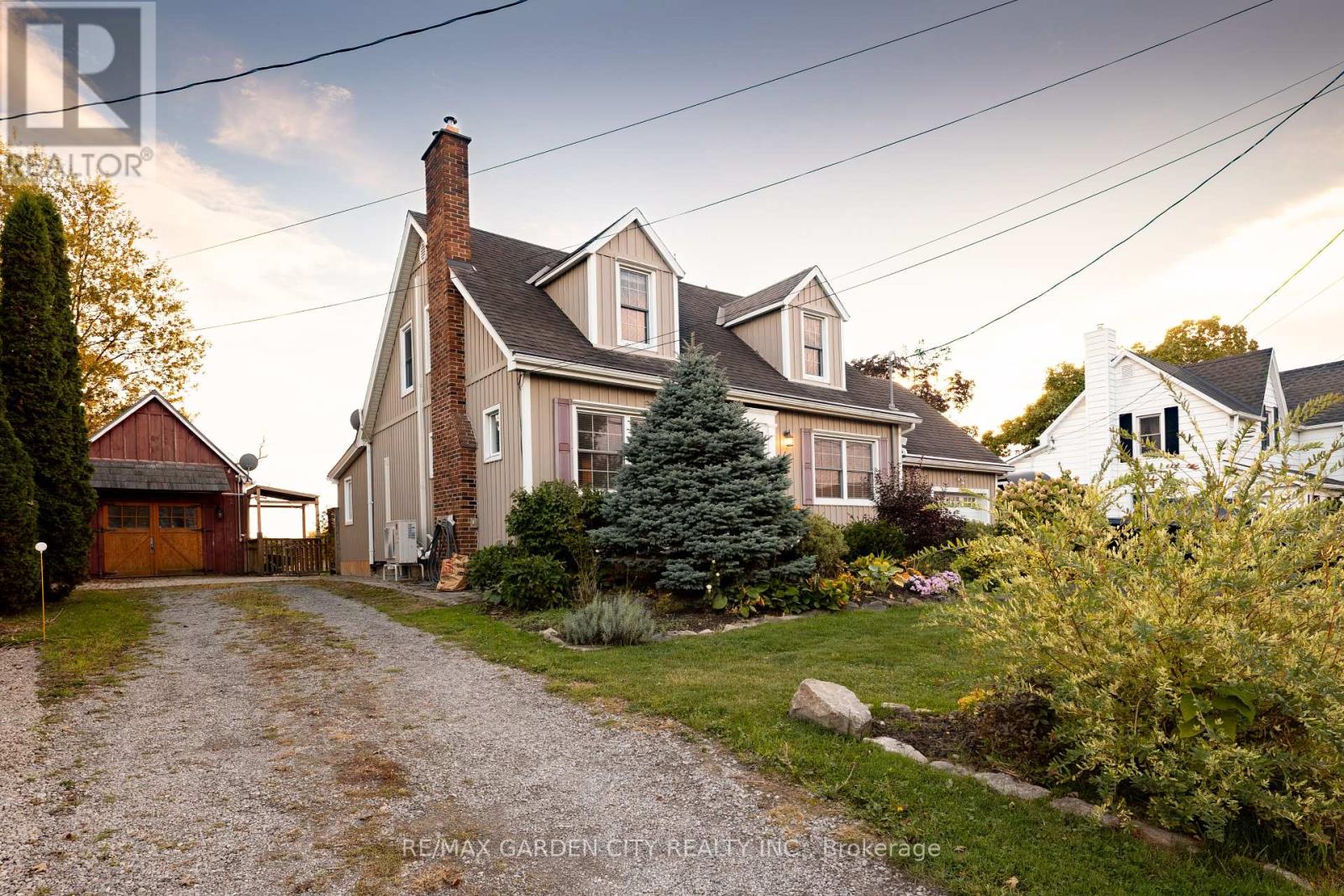 5124 Canborough Road, West Lincoln, Ontario  L0R 2J0 - Photo 4 - X12428326
