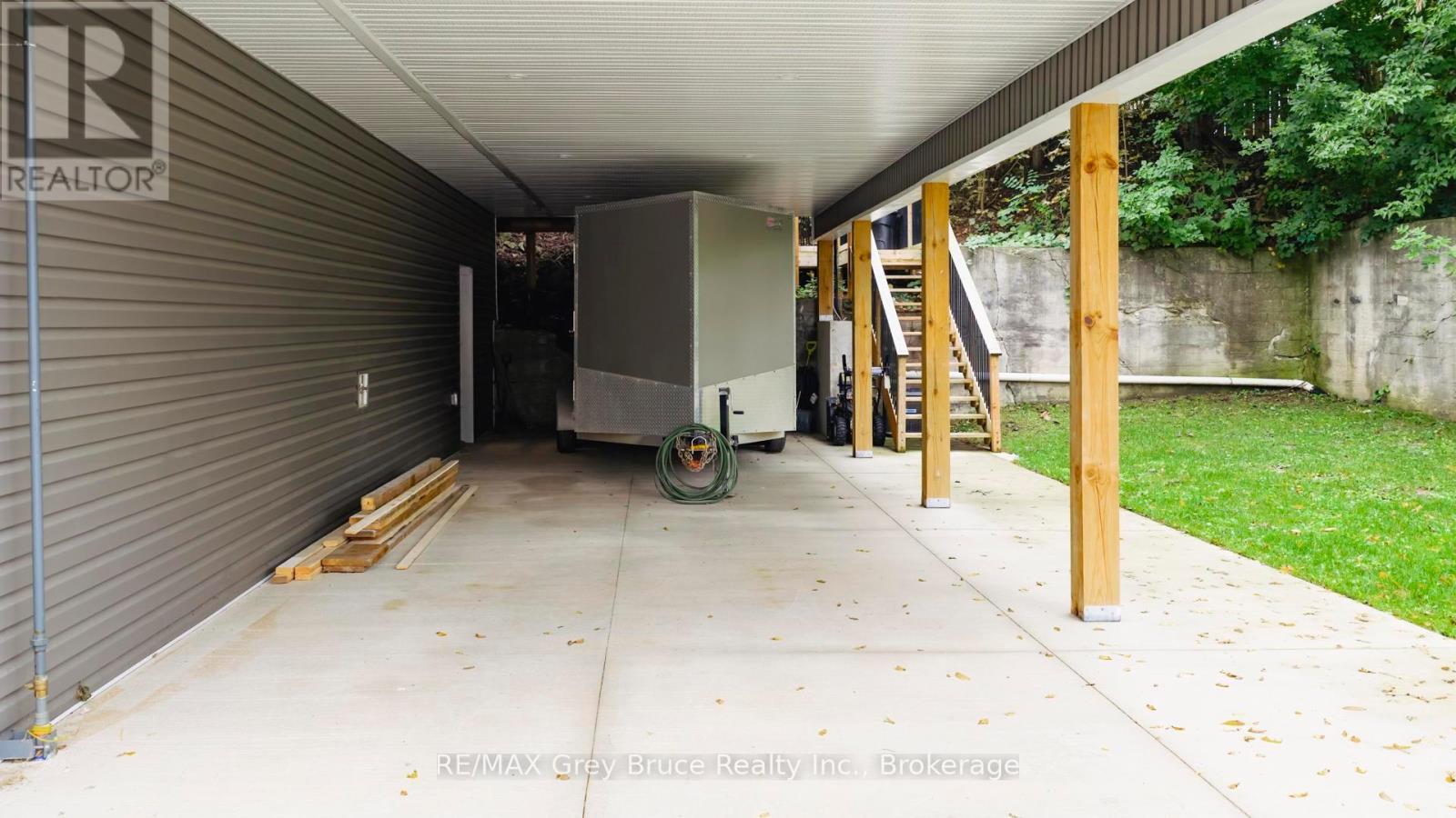 289 9th Street, Hanover, Ontario  N4N 1L3 - Photo 31 - X12428184