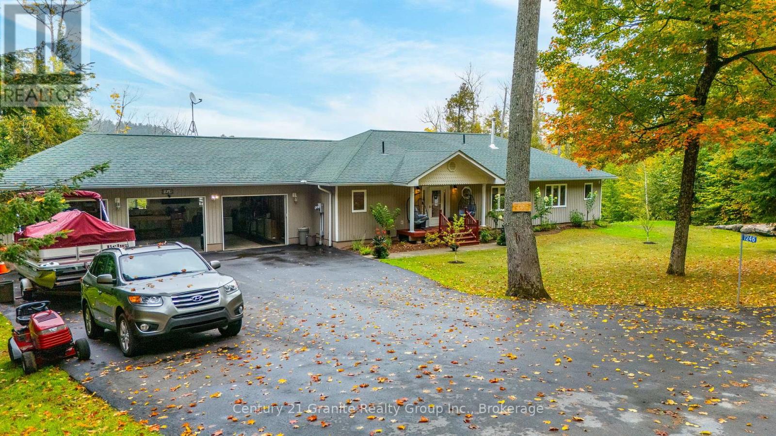 1246 Grace River Road, Dysart Et Al, Ontario  K0L 1M1 - Photo 2 - X12428297