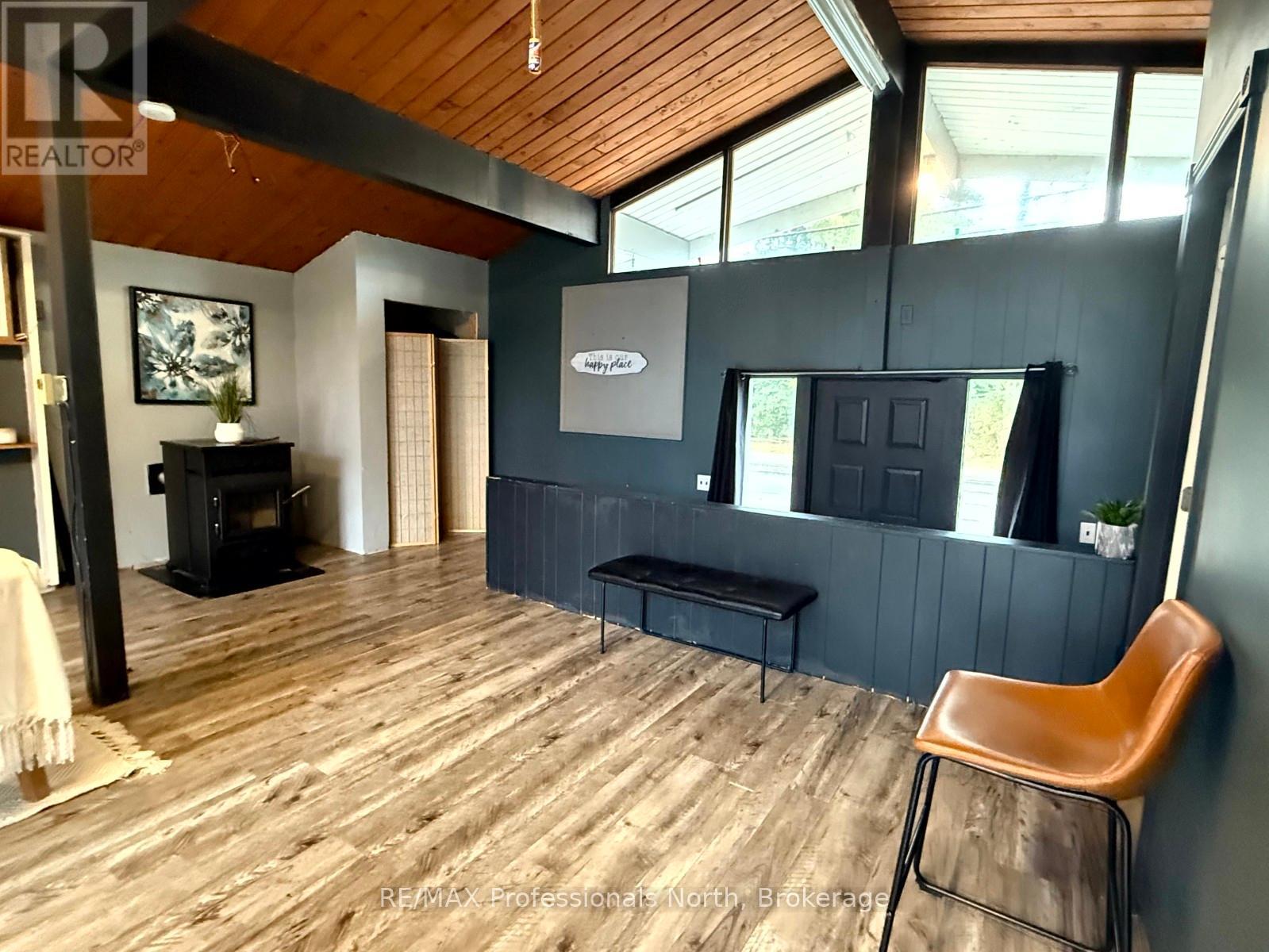 2307 Loop Road, Highlands East, Ontario  K0L 3C0 - Photo 18 - X12428309