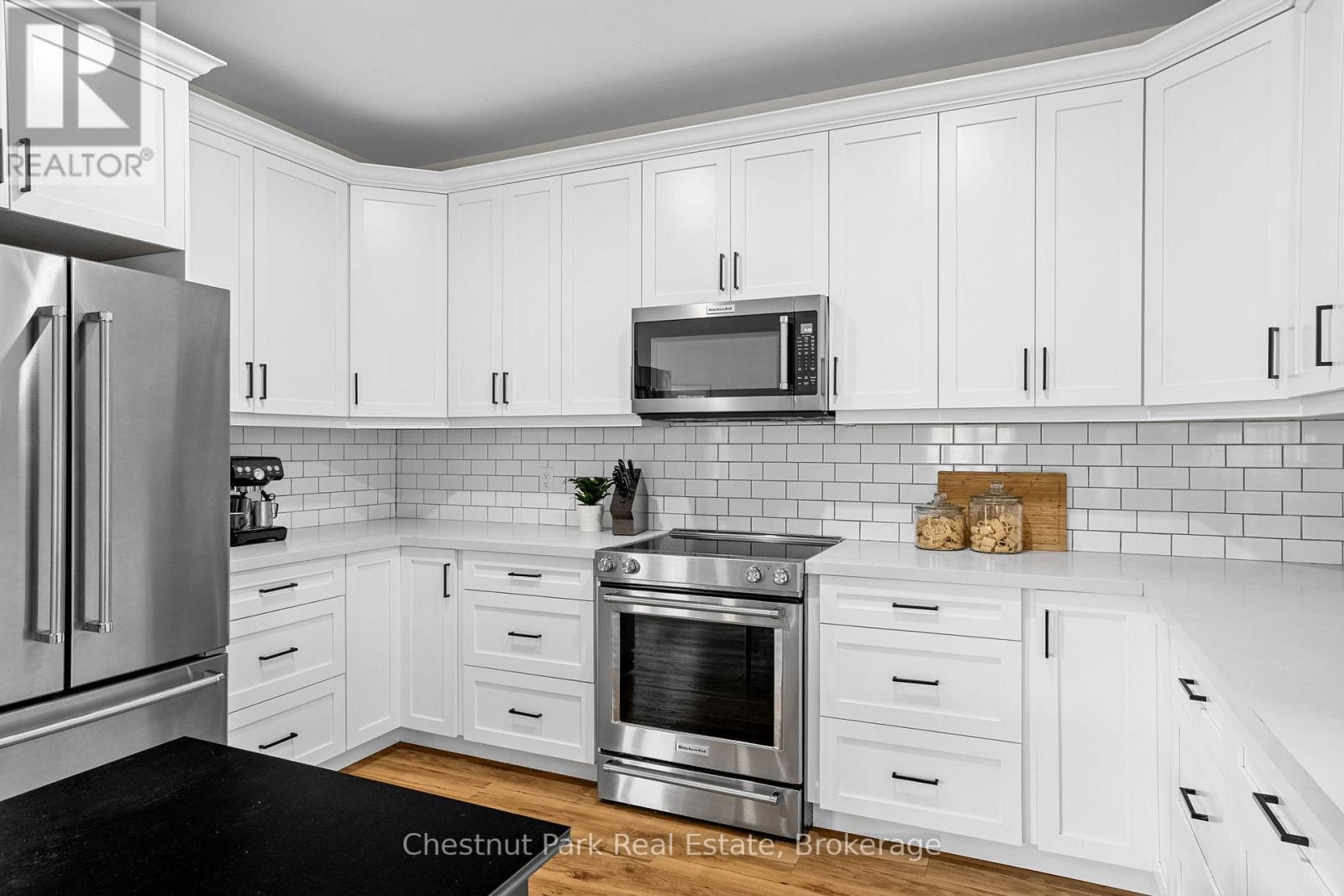 1545 Etwell Road, Huntsville, Ontario  P1H 2J2 - Photo 16 - X12428332
