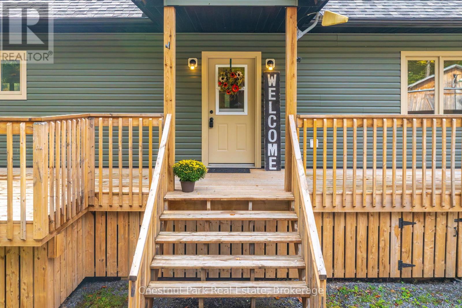1545 Etwell Road, Huntsville, Ontario  P1H 2J2 - Photo 4 - X12428332