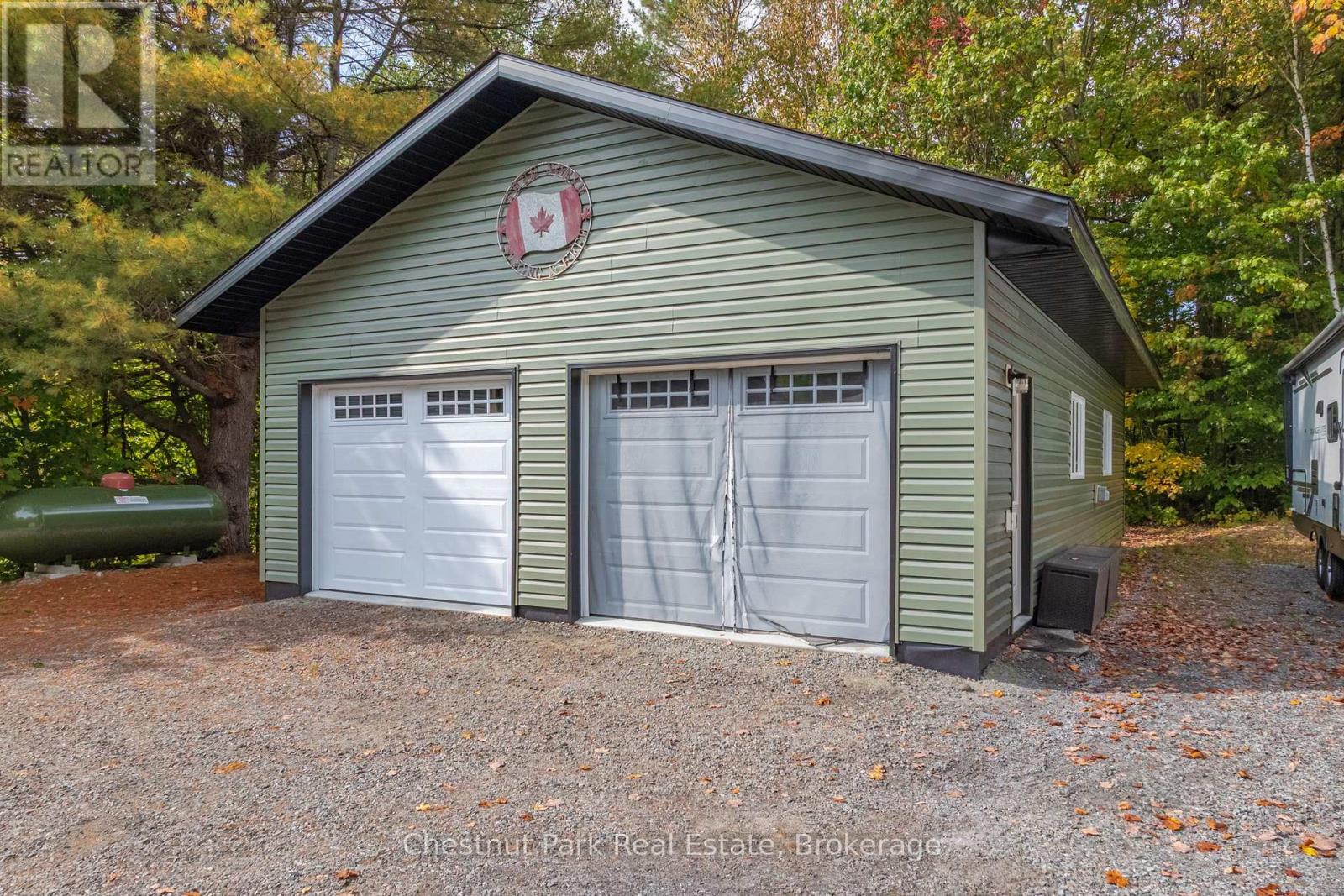 1545 Etwell Road, Huntsville, Ontario  P1H 2J2 - Photo 40 - X12428332