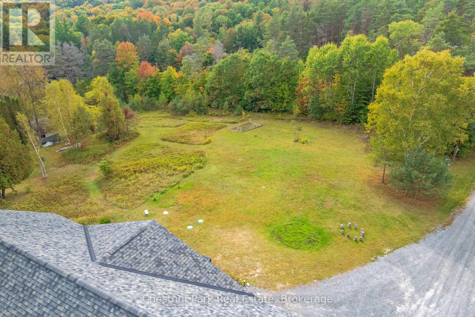 1545 Etwell Road, Huntsville, Ontario  P1H 2J2 - Photo 44 - X12428332