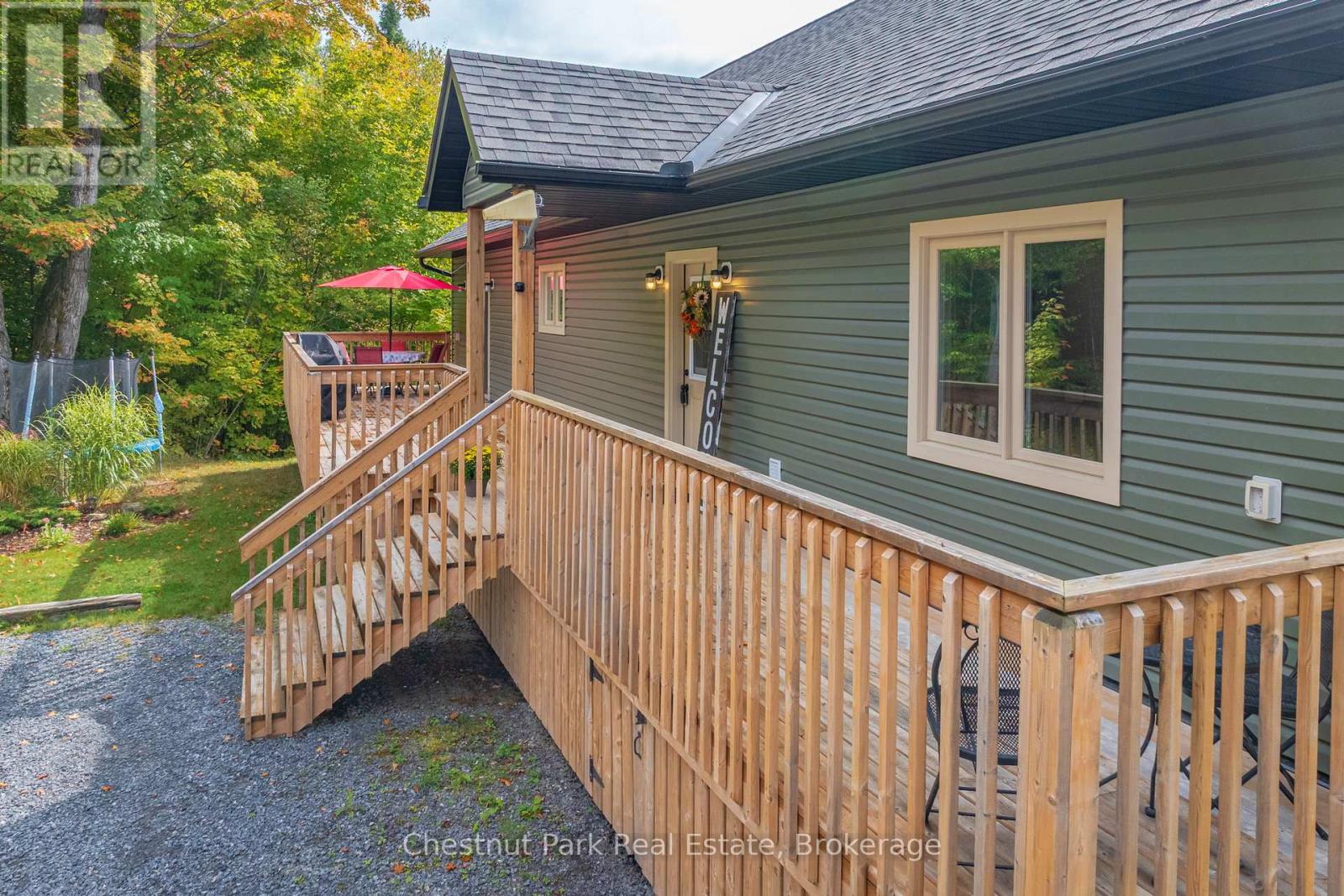 1545 Etwell Road, Huntsville, Ontario  P1H 2J2 - Photo 5 - X12428332