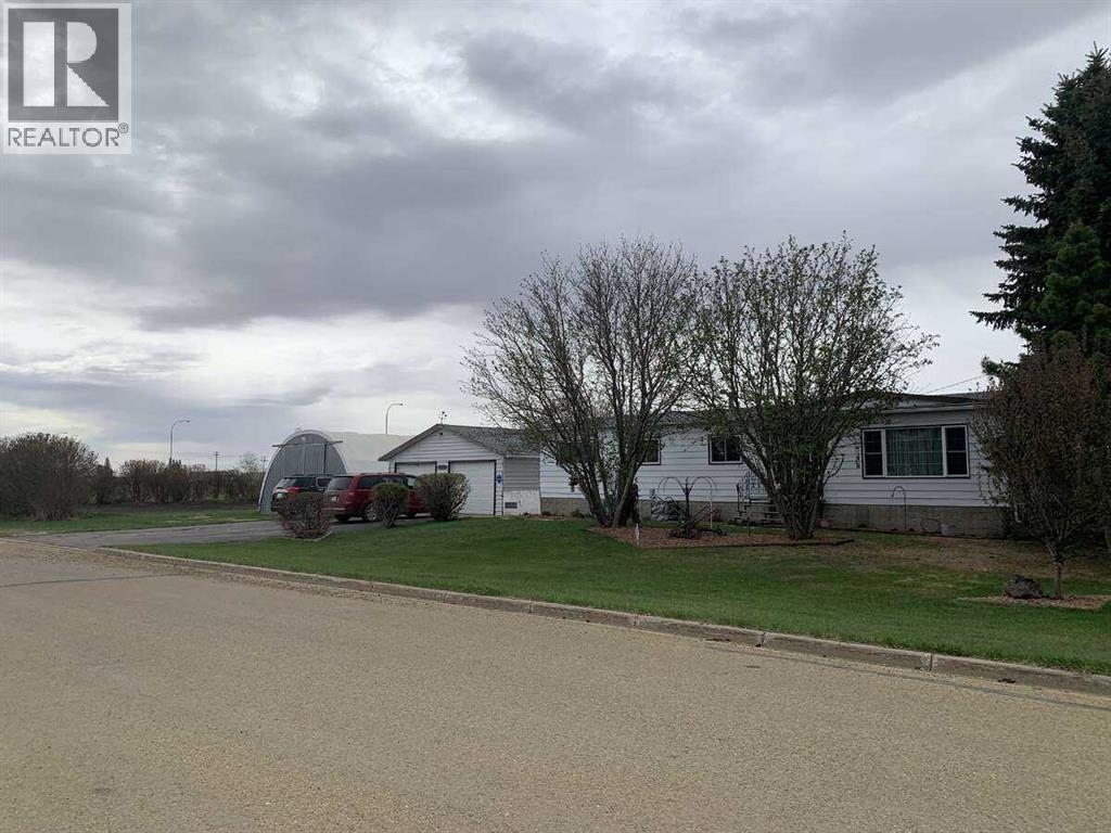 4601 50 Avenue, Daysland, Alberta  T0B 1A0 - Photo 3 - A2229402