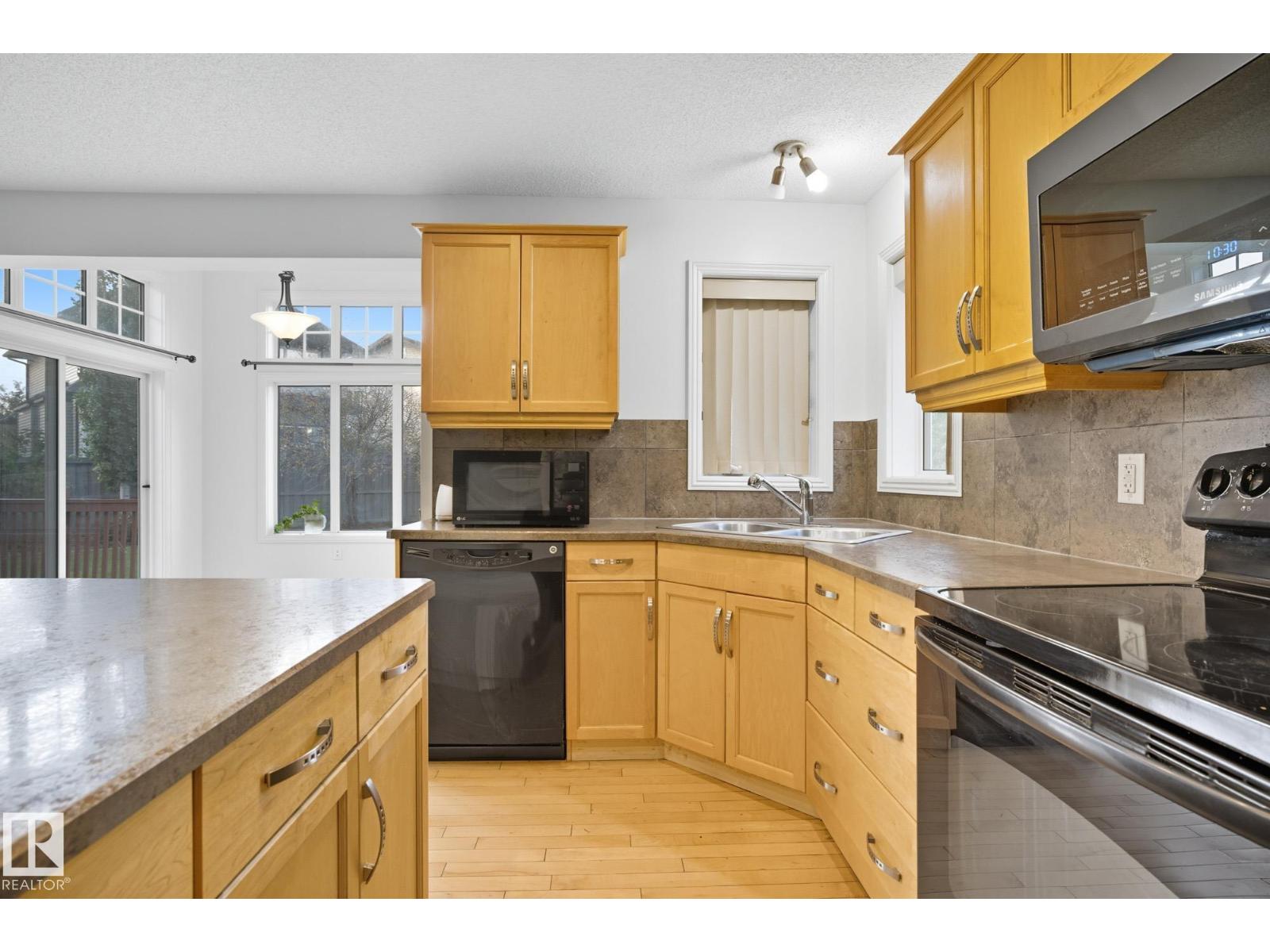 548 Adams Wy Sw, Edmonton, Alberta  T6W 0H1 - Photo 8 - E4459617