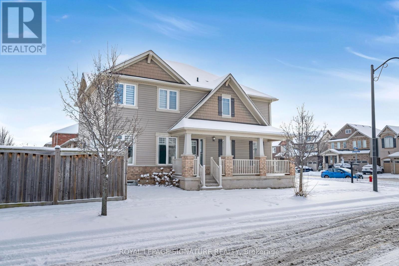 897 Farmstead Drive, Milton, Ontario  L9T 8J5 - Photo 2 - W12428086