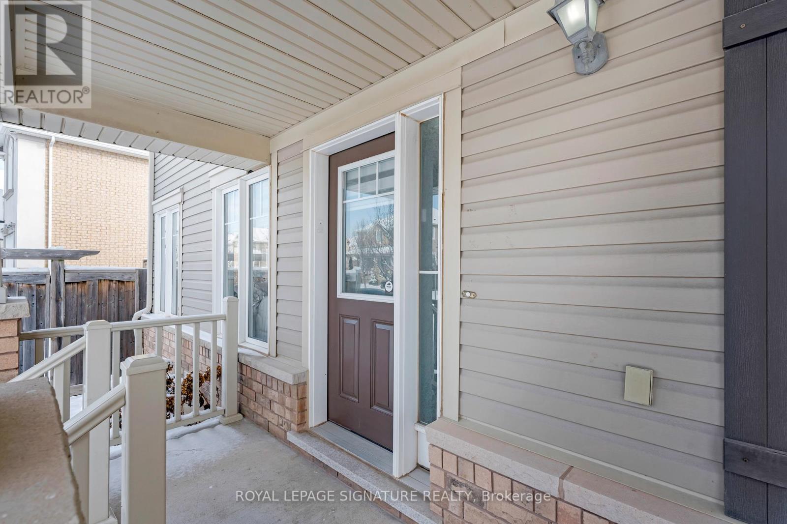 897 Farmstead Drive, Milton, Ontario  L9T 8J5 - Photo 6 - W12428086
