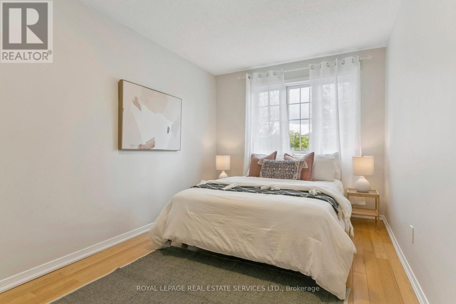 2193 Shorncliffe Boulevard, Oakville, Ontario  L6M 3X2 - Photo 15 - W12428100