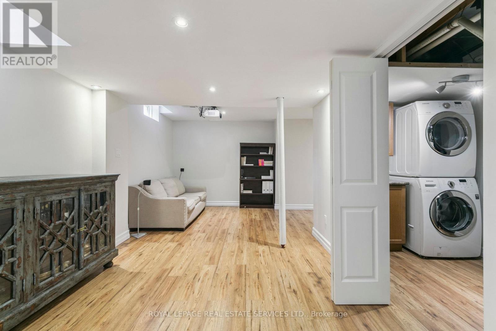 2193 Shorncliffe Boulevard, Oakville, Ontario  L6M 3X2 - Photo 29 - W12428100