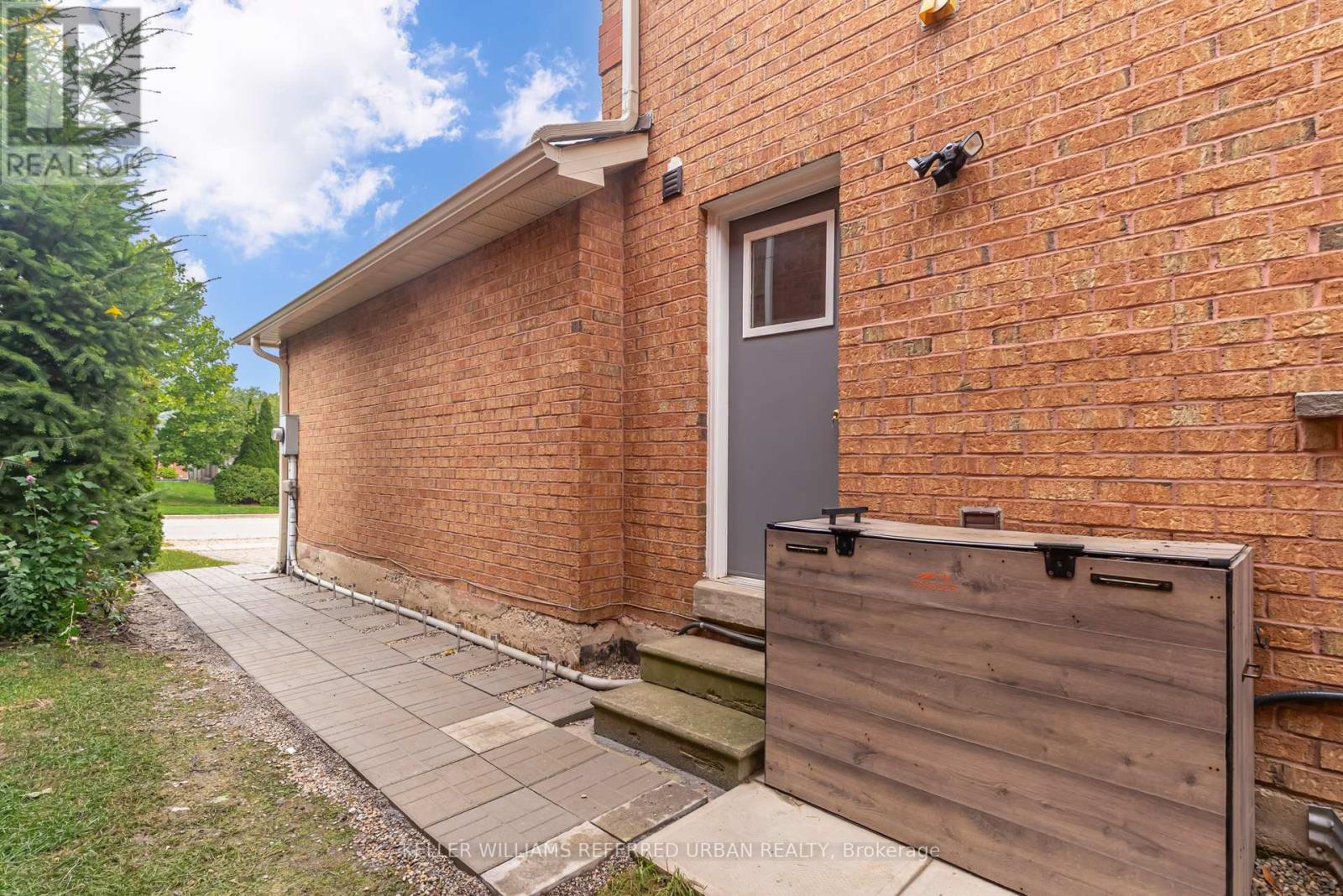 Basement - 1142 Jonathan Drive, Oakville, Ontario  L6J 7J3 - Photo 3 - W12428126