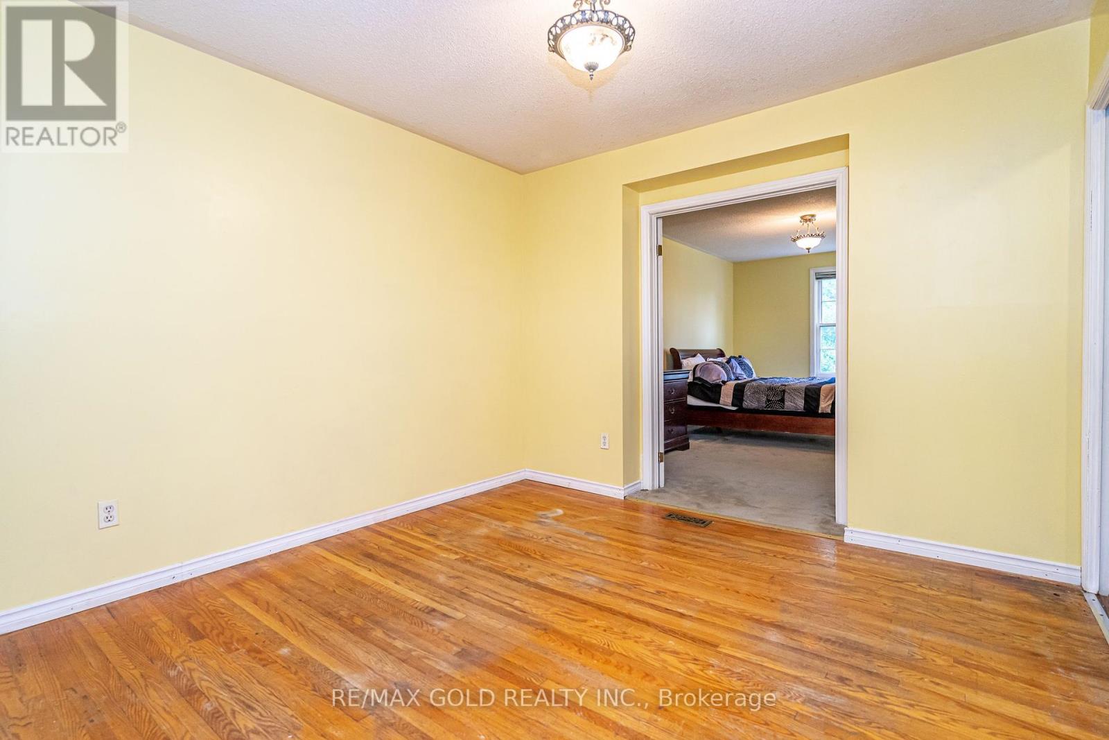 41 Aberdeen Crescent, Brampton, Ontario  L6T 2P8 - Photo 25 - W12428144