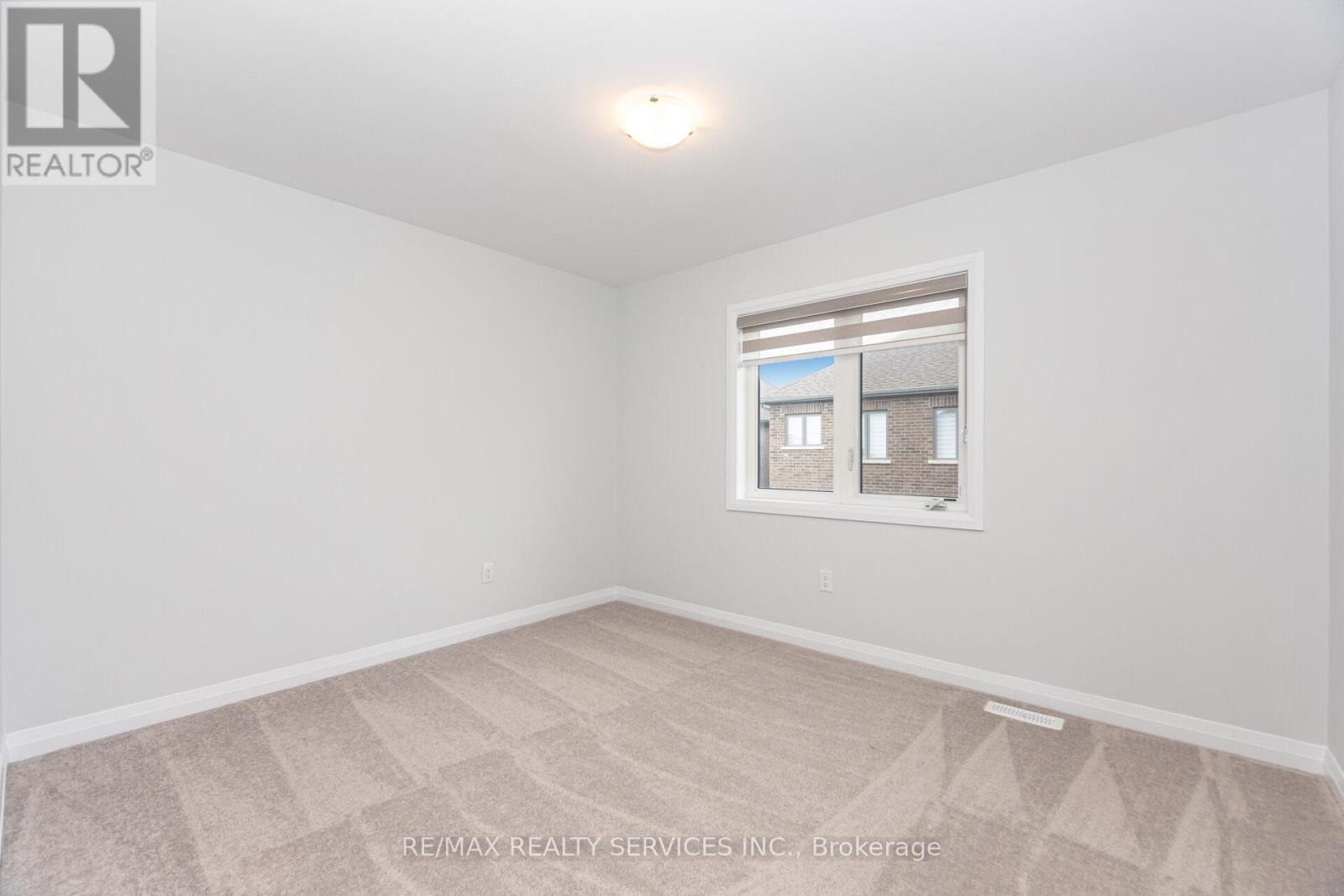 839 Sobeski Avenue, Woodstock, Ontario  N4T 0P2 - Photo 42 - X12428074