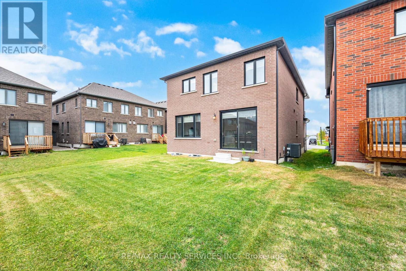 839 Sobeski Avenue, Woodstock, Ontario  N4T 0P2 - Photo 46 - X12428074