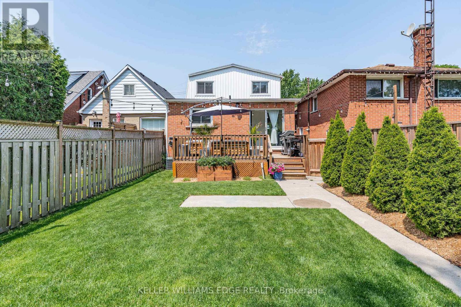 55 East 22nd Street, Hamilton, Ontario  L8V 2V4 - Photo 40 - X12428081