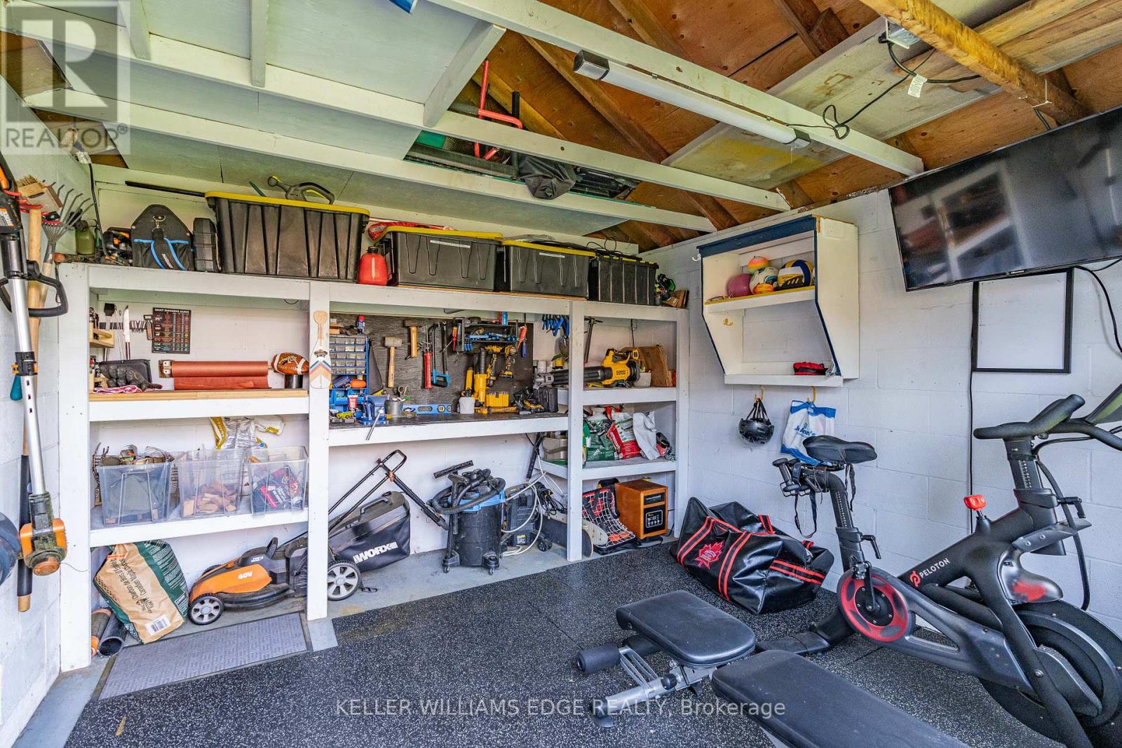 55 East 22nd Street, Hamilton, Ontario  L8V 2V4 - Photo 42 - X12428081