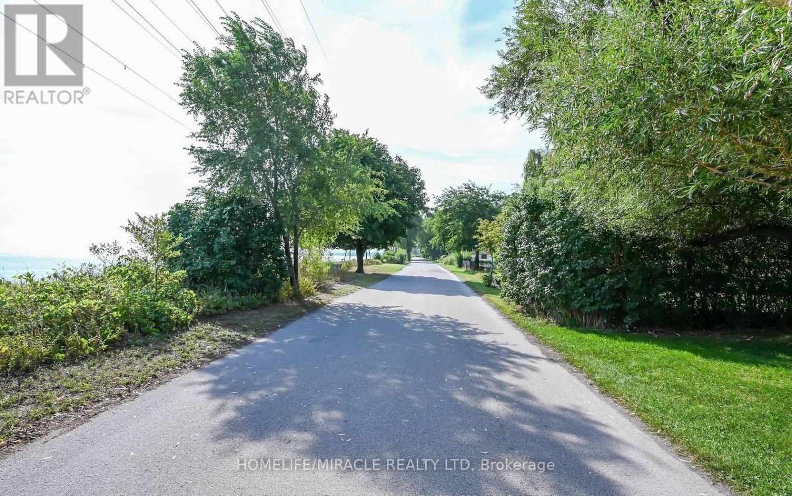 198 Beach Boulevard, Hamilton, Ontario  L8H 6V9 - Photo 11 - X12070373