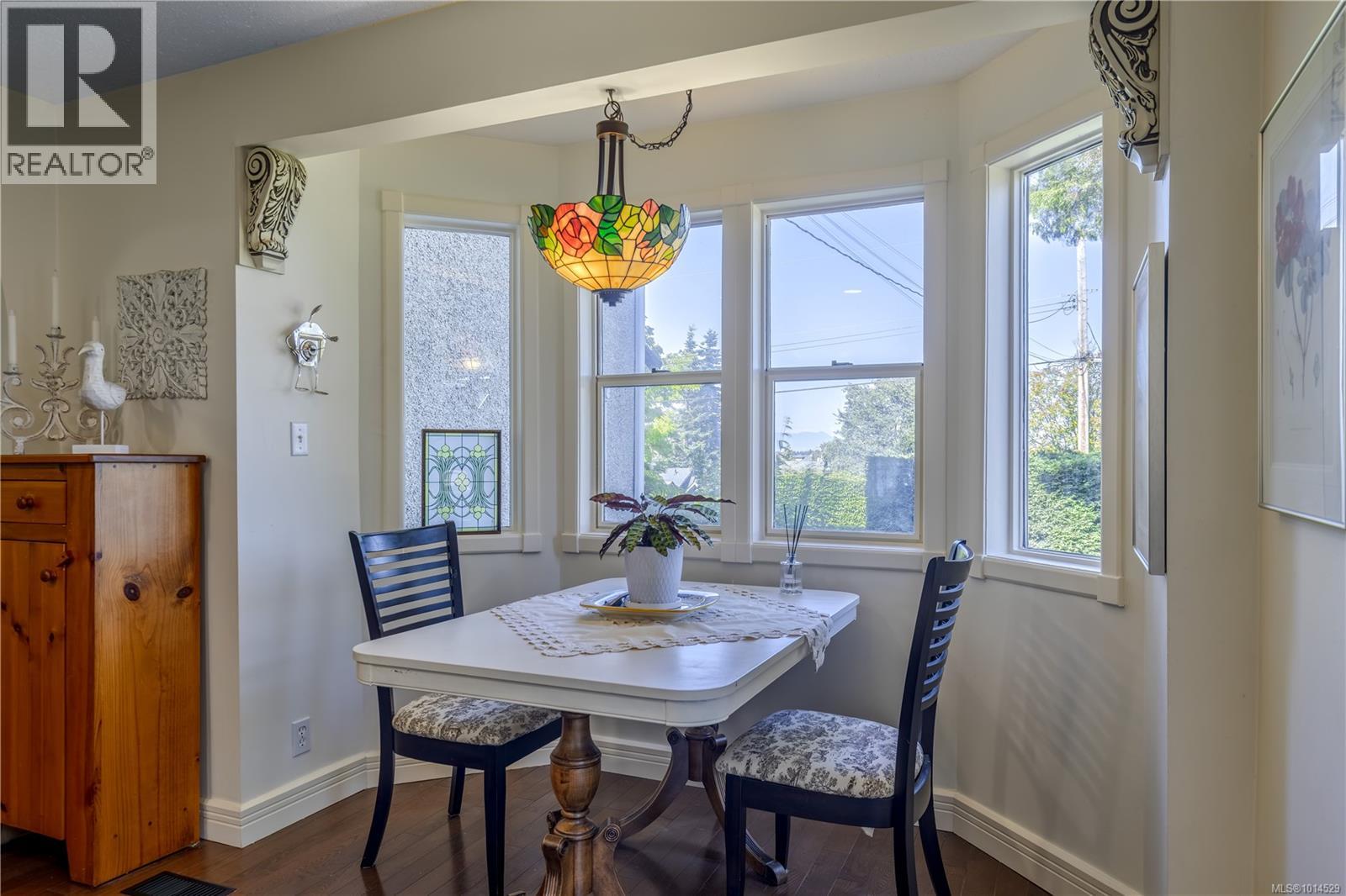 377 Milton St, Nanaimo, British Columbia  V9R 2K8 - Photo 6 - 1014529