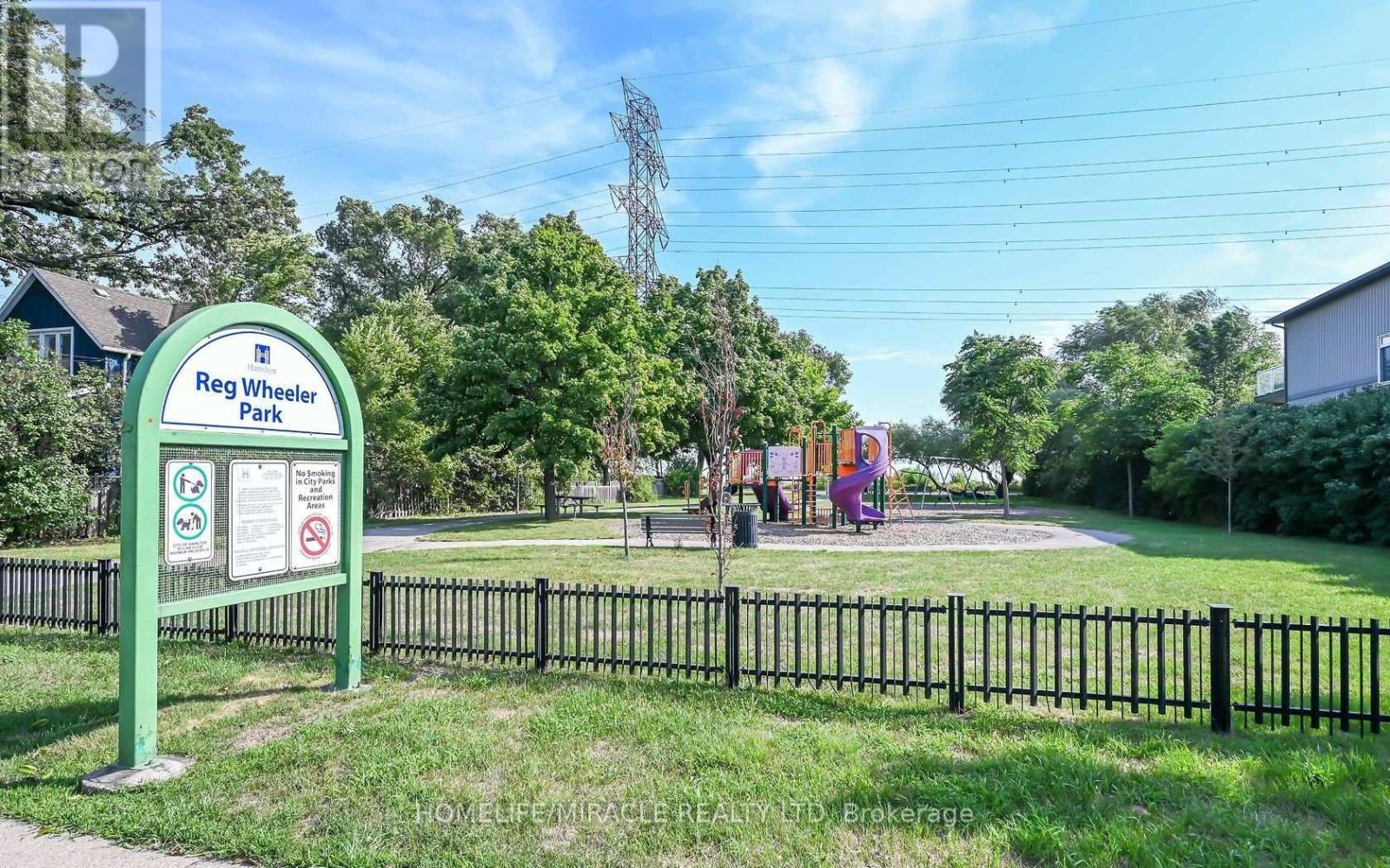 198 Beach Boulevard, Hamilton, Ontario  L8H 6V9 - Photo 8 - X12070373