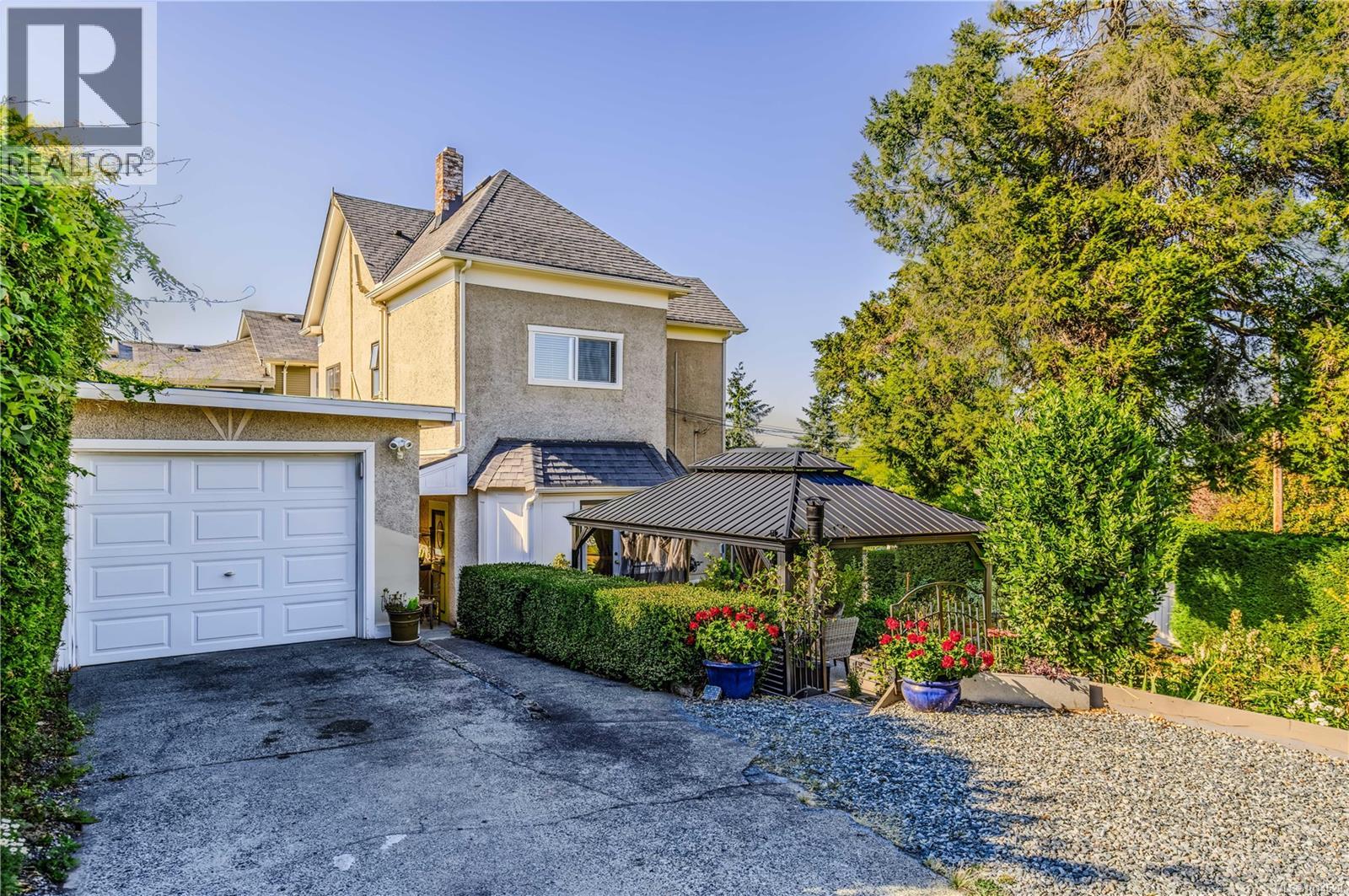 377 Milton St, Nanaimo, British Columbia