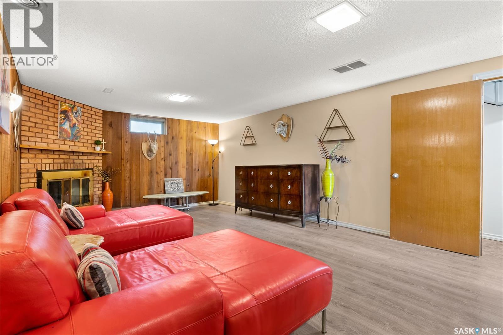 49 Mccormick Crescent, Regina, Saskatchewan  S4T 6J9 - Photo 17 - SK019355