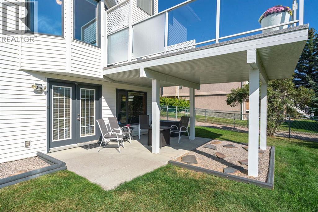 112 Riverview Circle, Cochrane, Alberta  T4C 1K5 - Photo 37 - A2258426