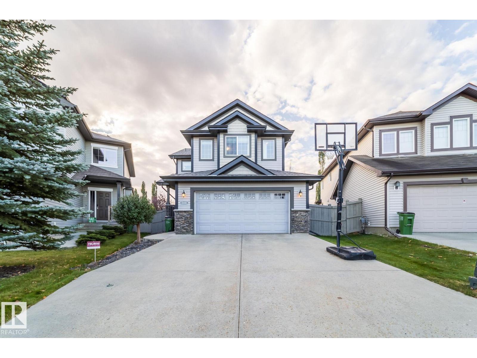 11441 14A AV SW, Edmonton, Alberta
