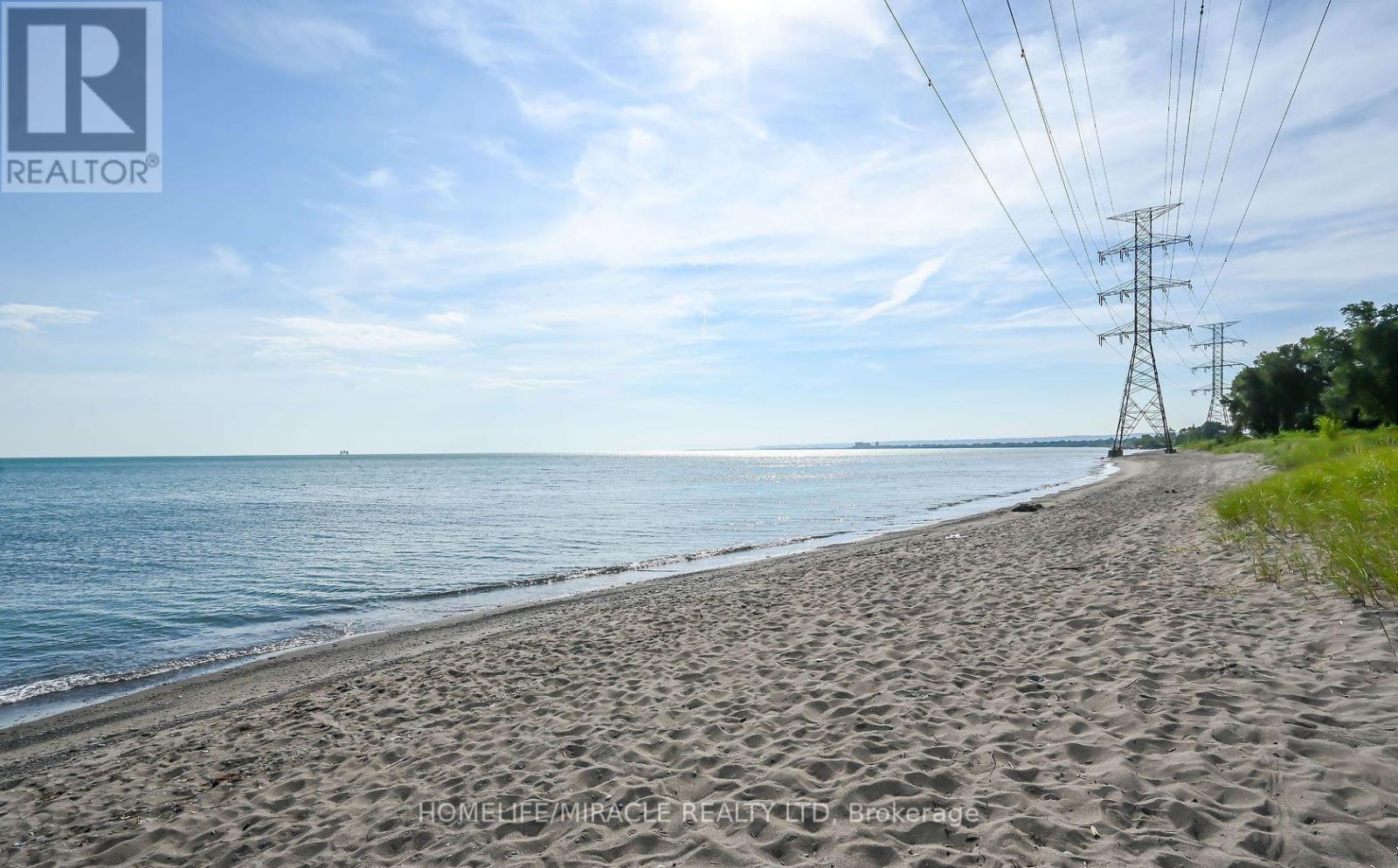 198 Beach Boulevard, Hamilton, Ontario  L8H 6V9 - Photo 13 - X12070373