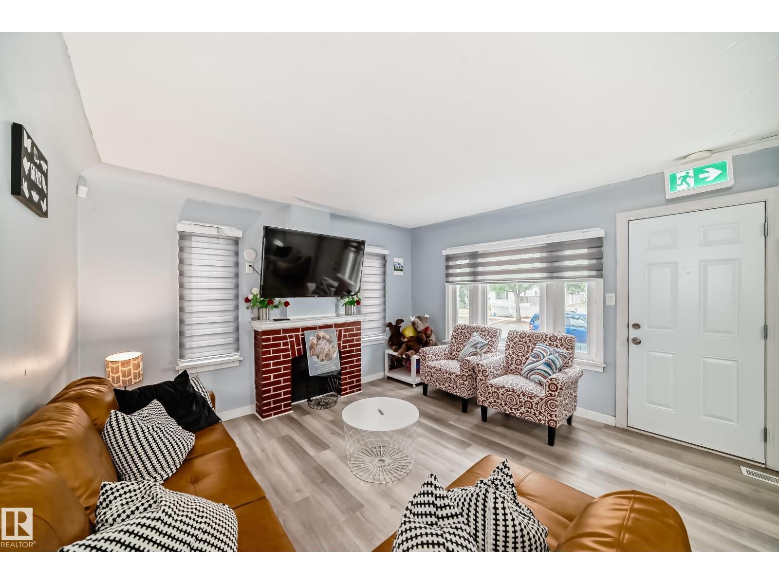 11951 77 St Nw Nw, Edmonton, Alberta  T5B 2G5 - Photo 8 - E4459620