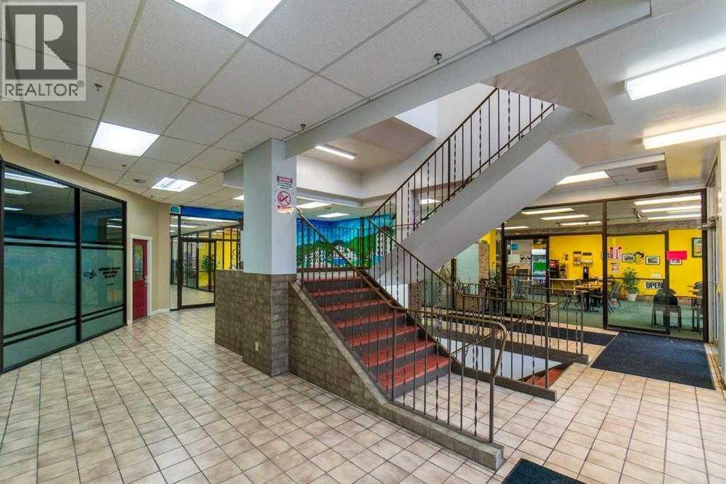 4929 Ross Street, Red Deer, Alberta  T4N 1X9 - Photo 2 - A2234239