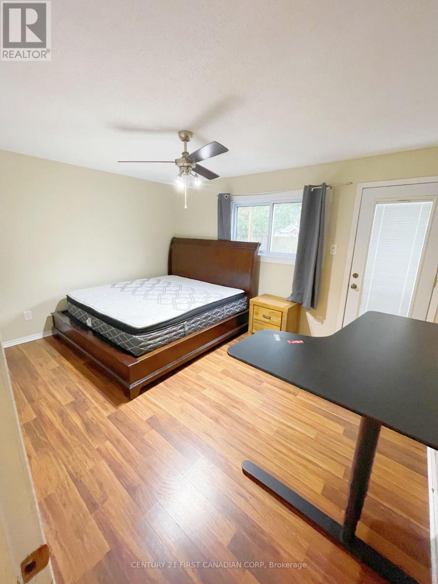 175 Brunswick Avenue, London North, Ontario  N6G 3K6 - Photo 9 - X12428352