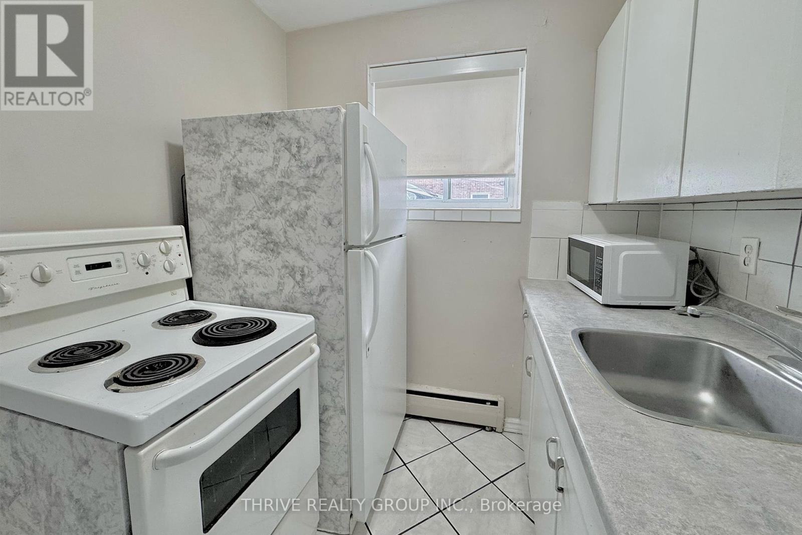 1 - 153 Godfrey Drive, London East, Ontario  N5V 2E8 - Photo 6 - X12428380