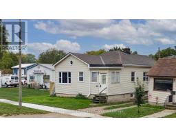 117 MAIN STREET, North Middlesex, Ontario